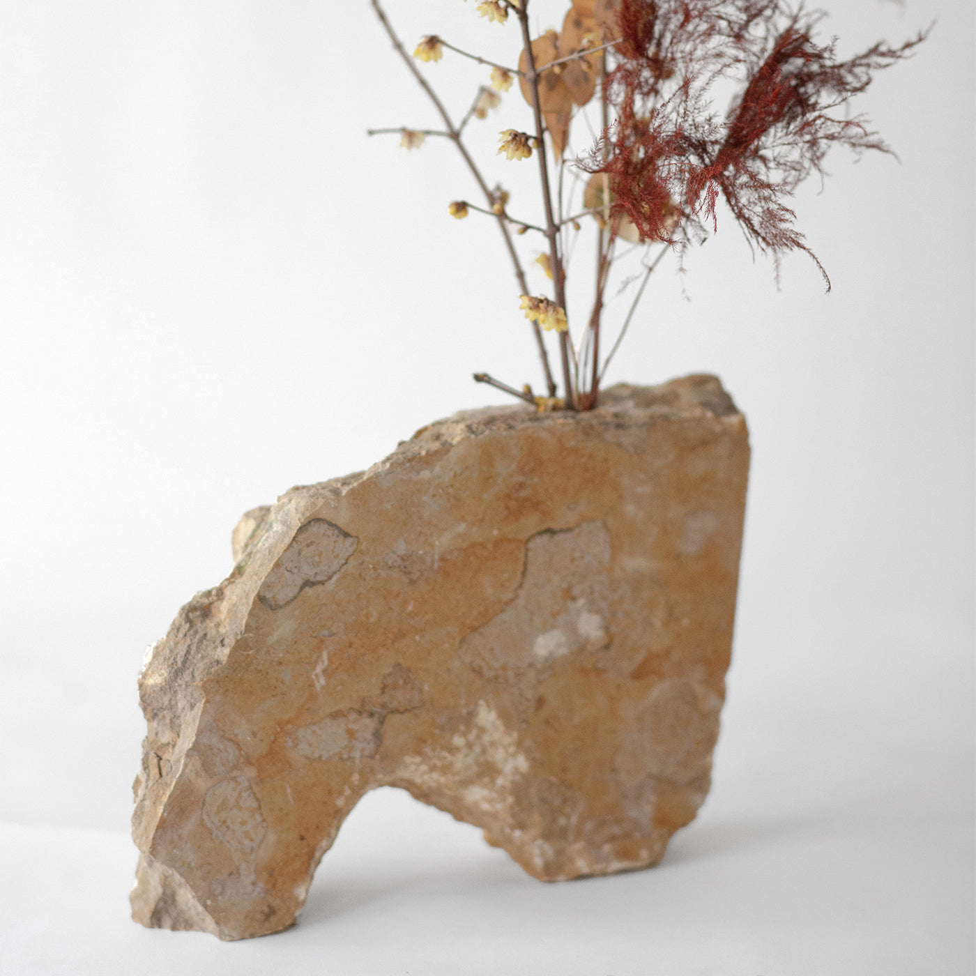 Vaso in marmo Riqui Montaigne Nembro Giallo #5 - Vista alternativa 3