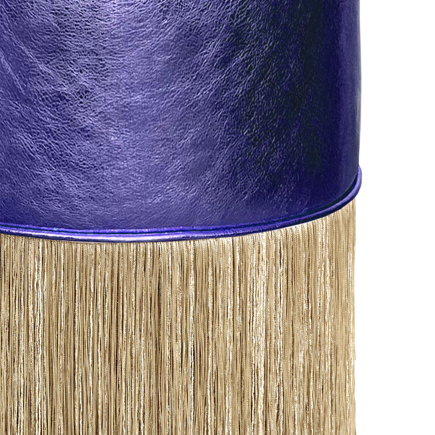 Pouf en cuir violet brillant à franges dorées par Lorenza Bozzoli - Vue alternative 1