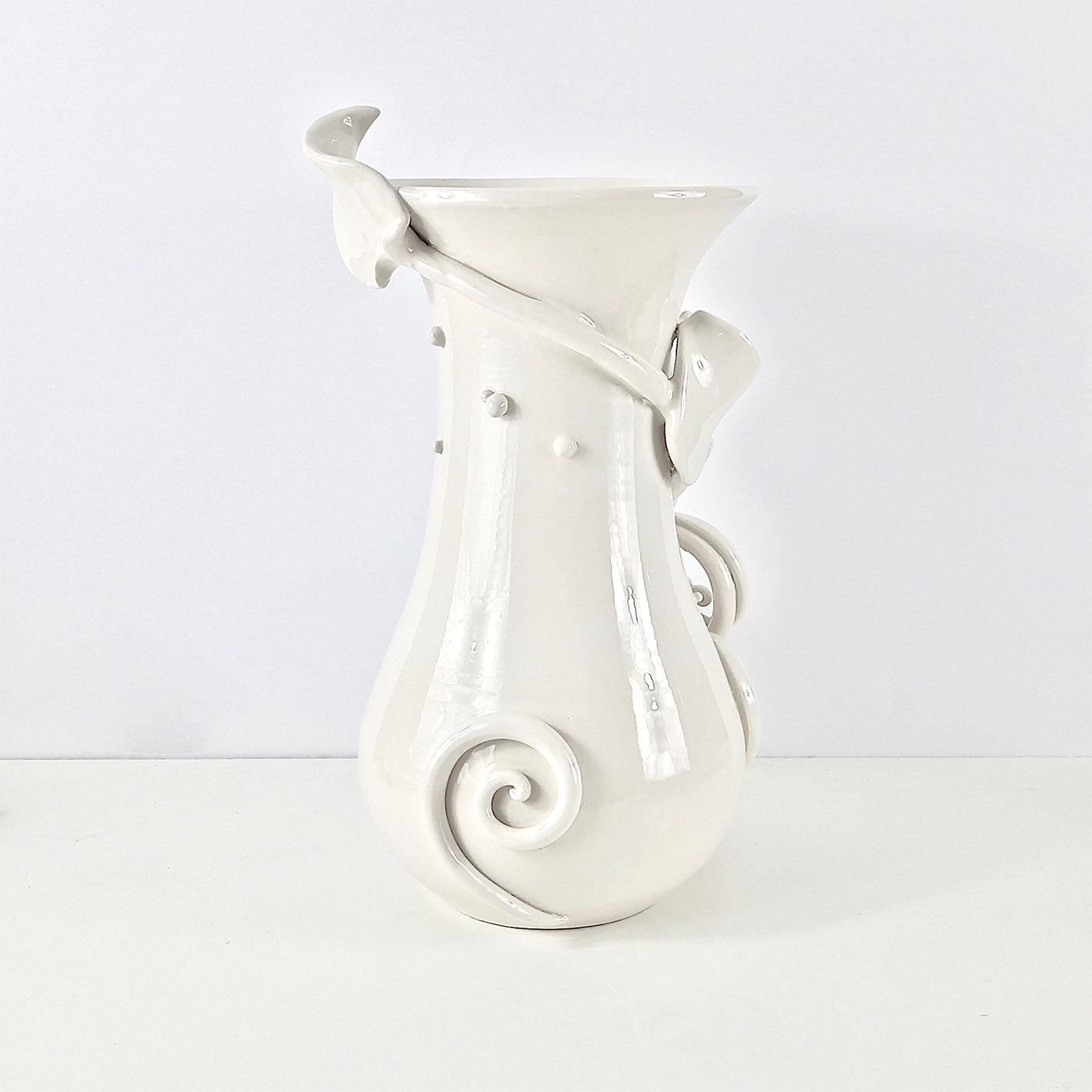 Leafs White Ceramic Vase - Alternative view 4