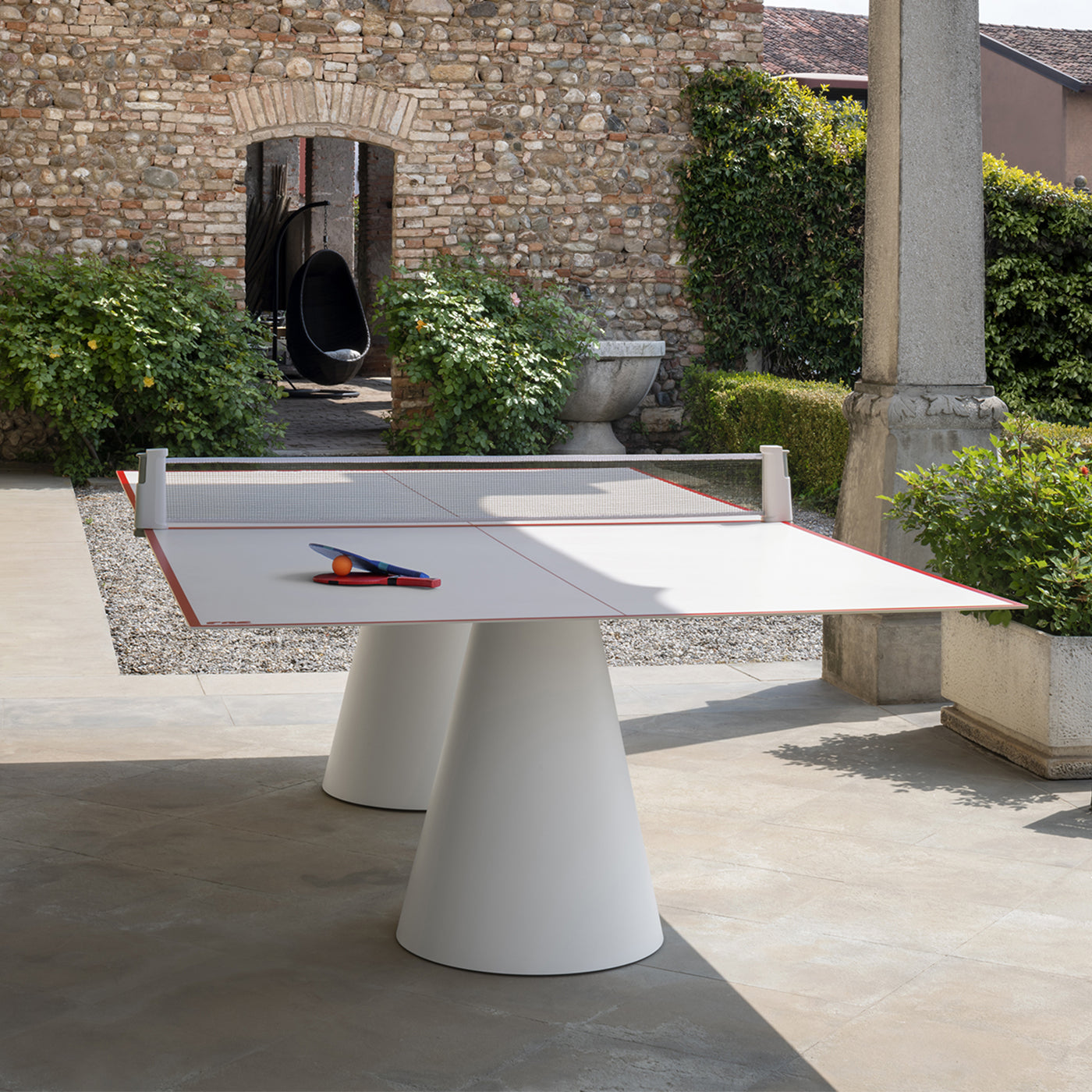 Mesa de ping-pong blanca para exterior Dada de Basaglia + Rota Nodari - Vista alternativa 5