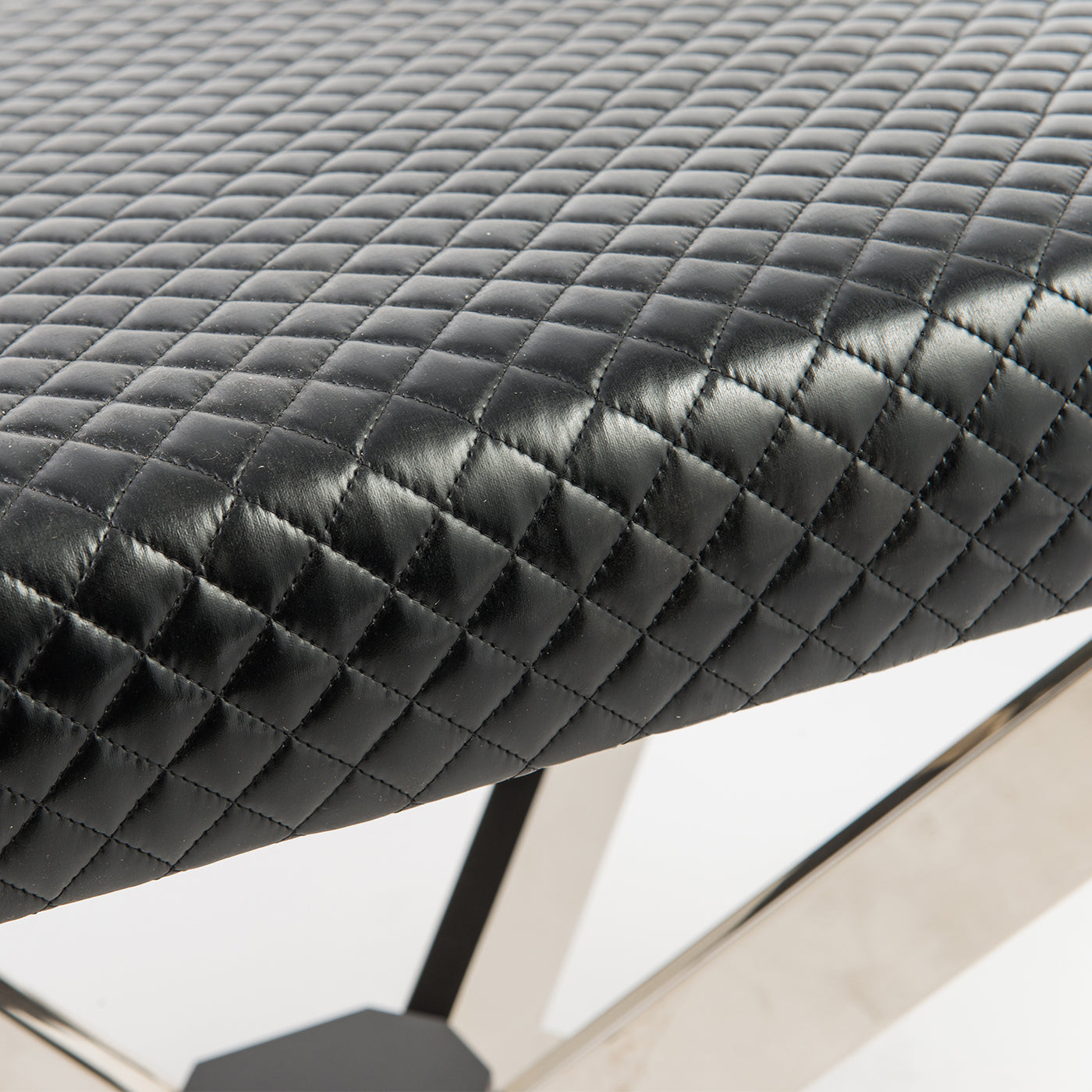 Trapezio Quilted Black Leather Pouf - Alternative view 1