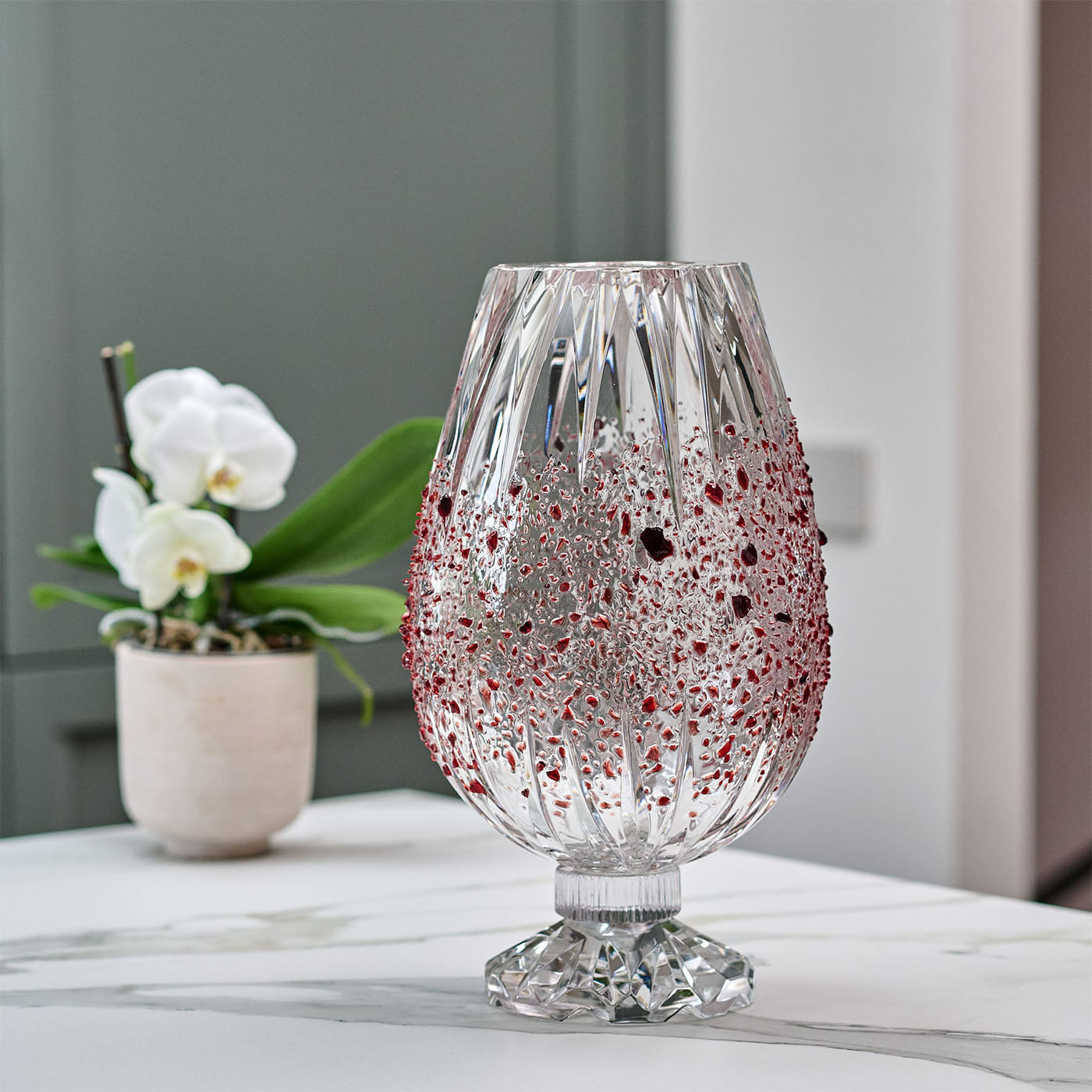 Graffiante Red Details Crystal Decorative Vase - Alternative view 1