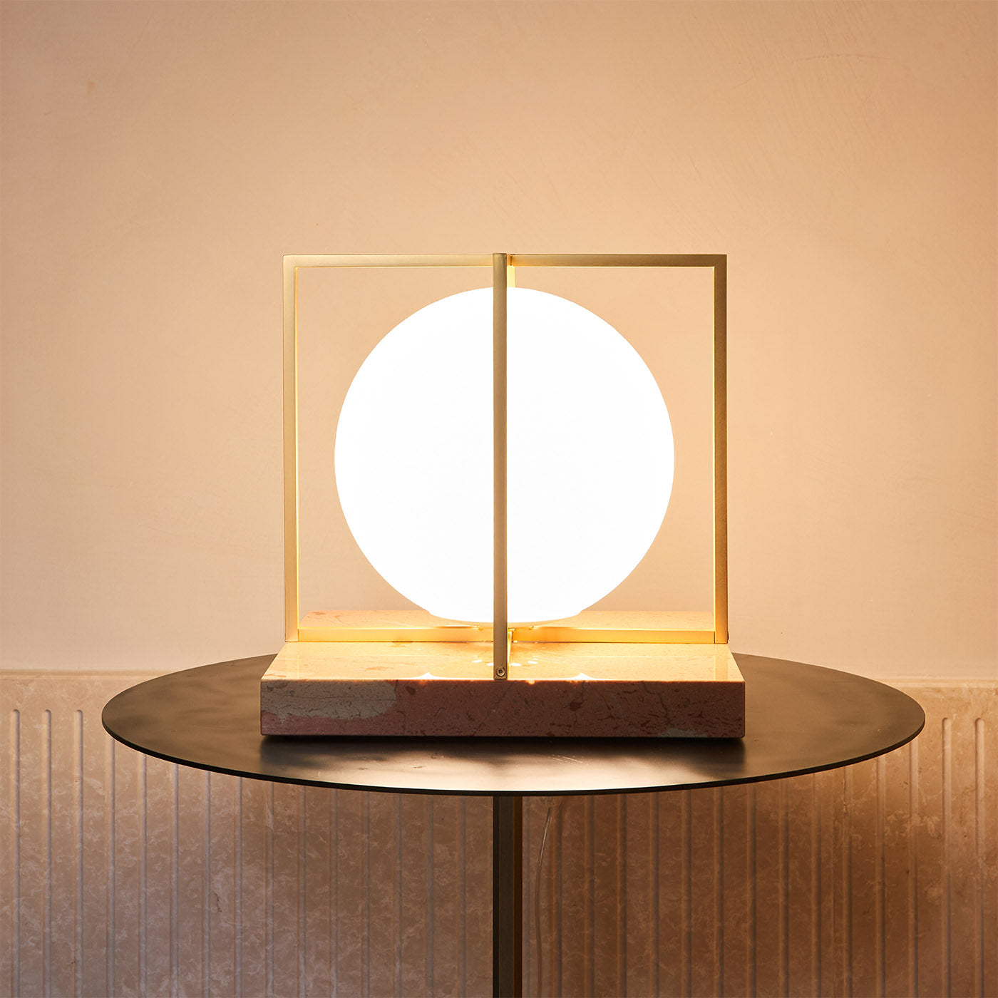 Ariosto Table Lamp - Alternative view 1