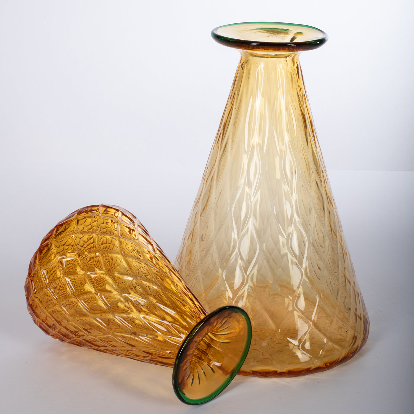 Balloton - Ensemble de 2 vases coniques en ambre - Vue alternative 5