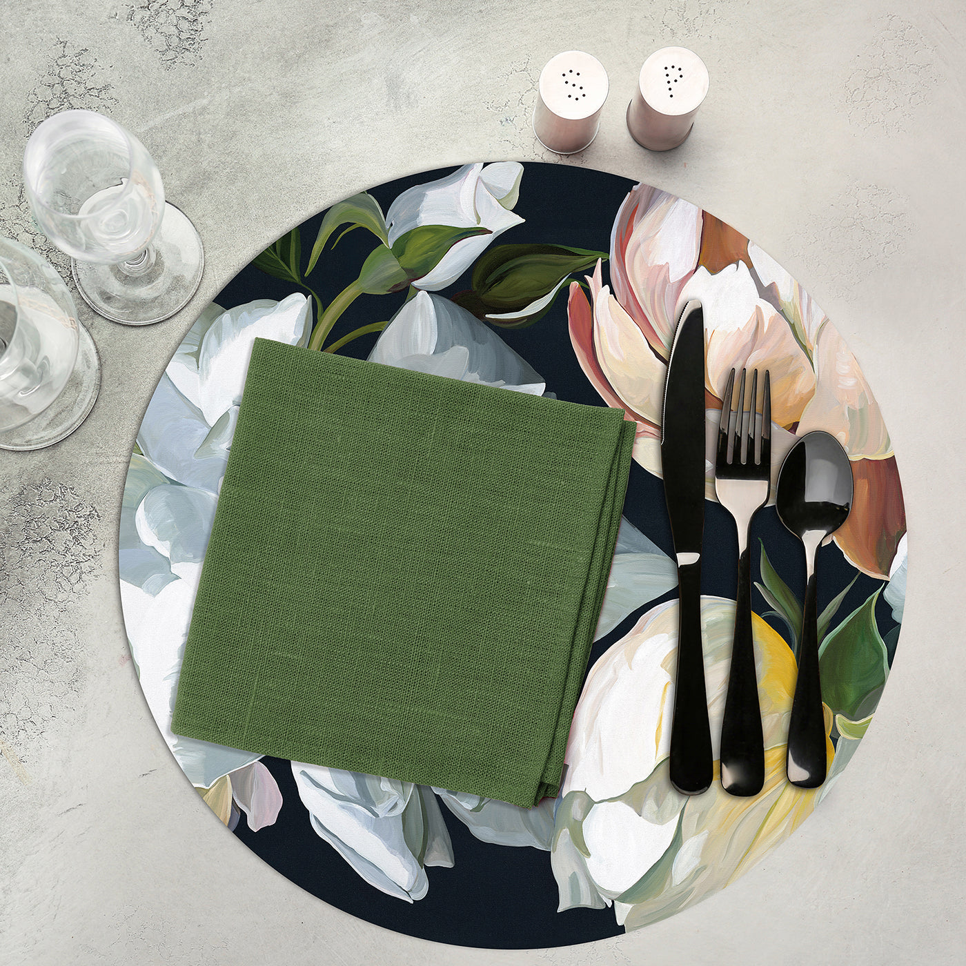 Set of 2 Gilda Round Placemats - Alternative view 2