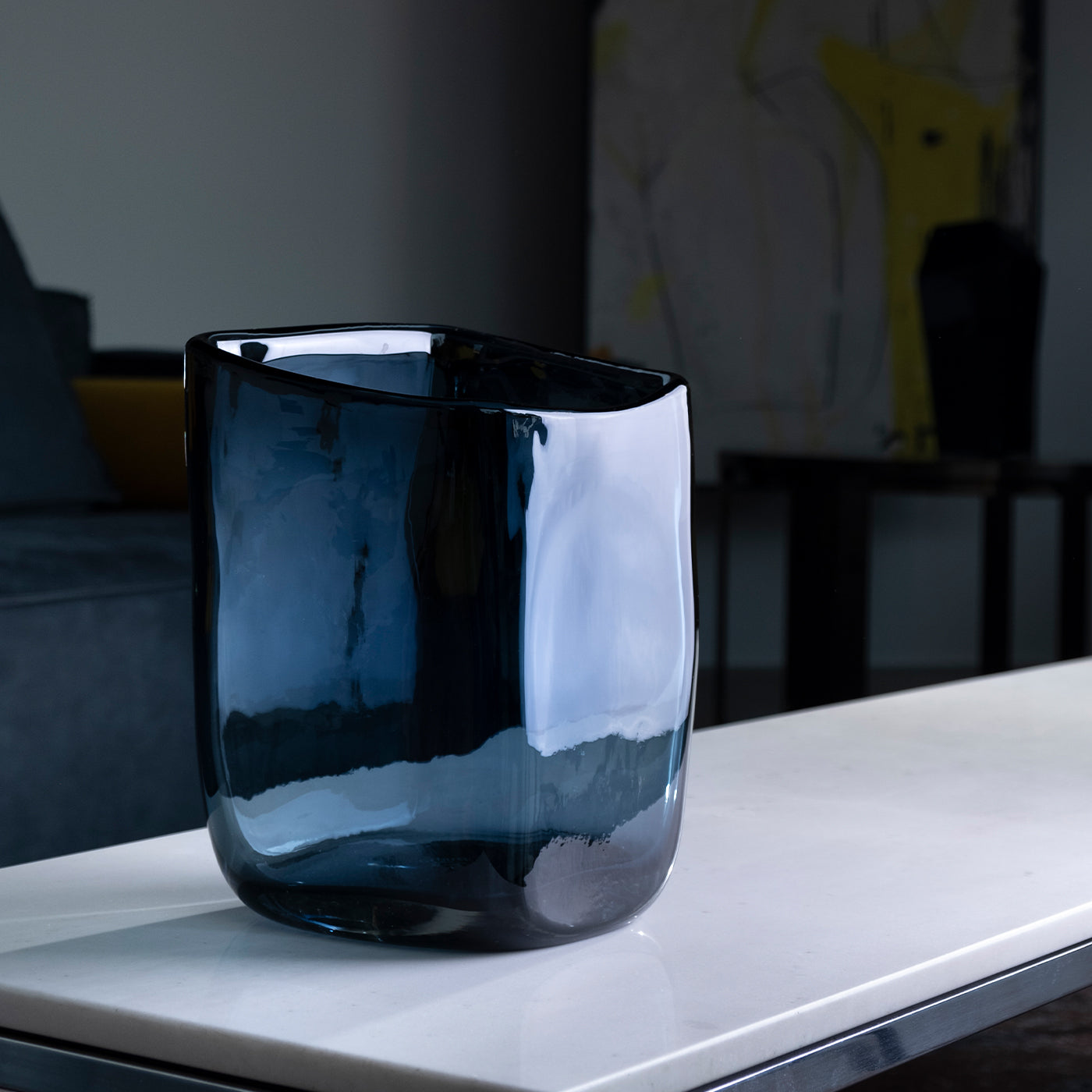 Trapezio Small Vase - Deep Blue - Alternative view 2