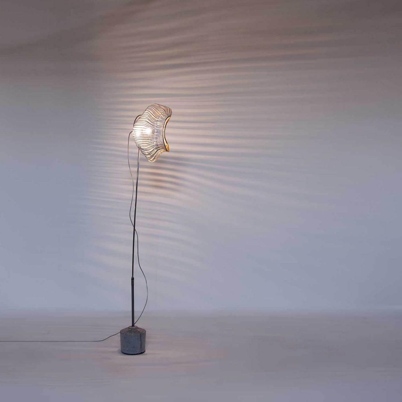 Fuga Floor lamp by Nadja Galli Zugaro - Alternative view 3