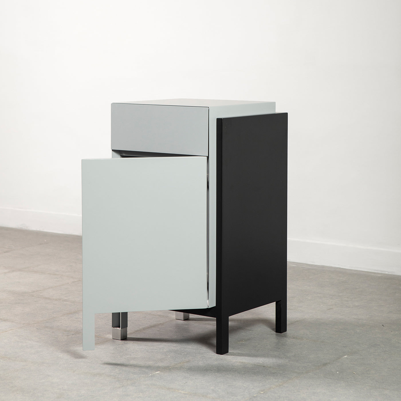 Matte Gray And Black Lacquered Wood Nightstand - Alternative view 3