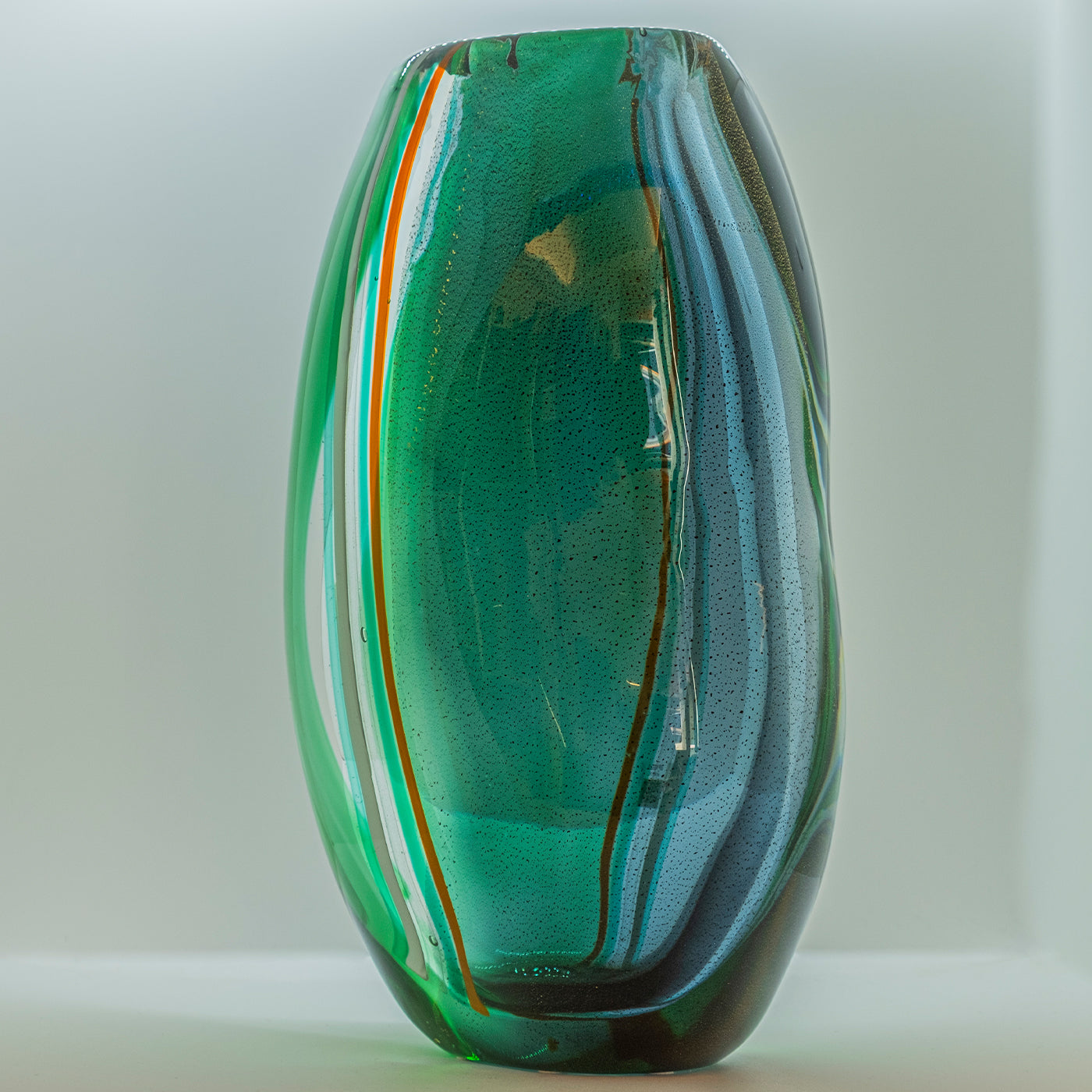 Terra Sculpture Vase - Alternative view 2
