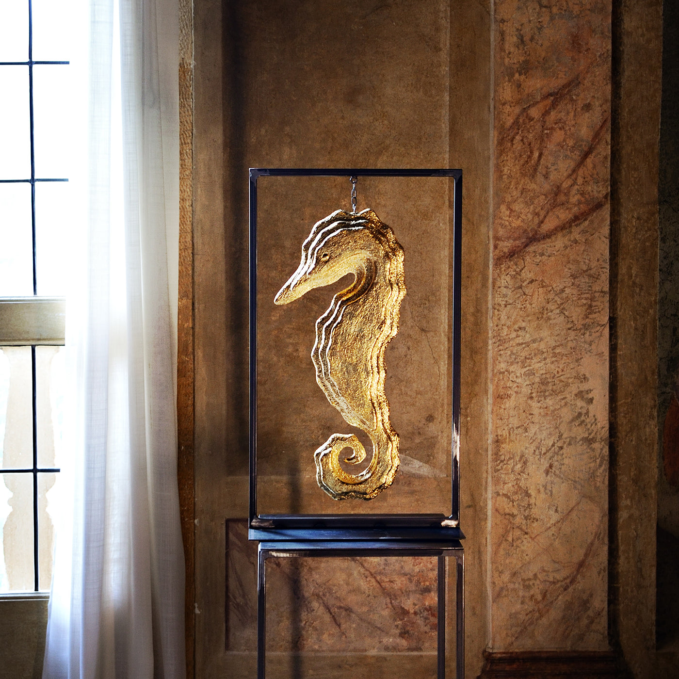 Gold Seahorse Framed Sculpture - Alternative view 1