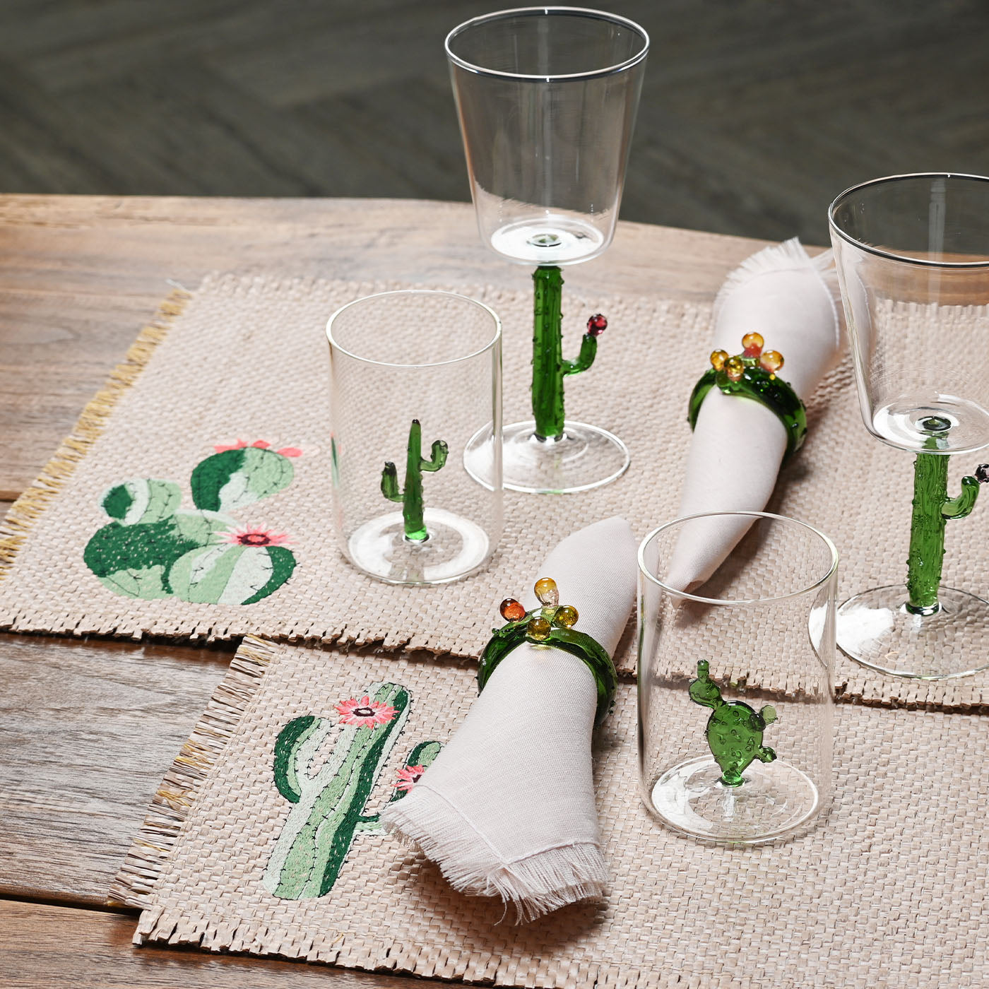 Dinner For Two Cactus Set Of Glasses and Linen  - Alternative view 4