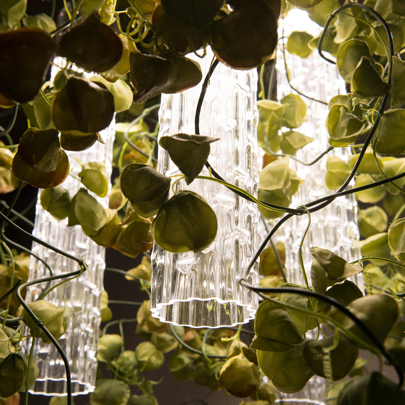 Flower Power Physalis Large Square Chandelier - Alternative view 3