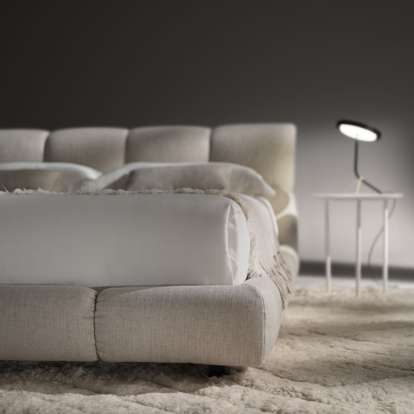 Cama de tela Venice Beige - Vista alternativa 4