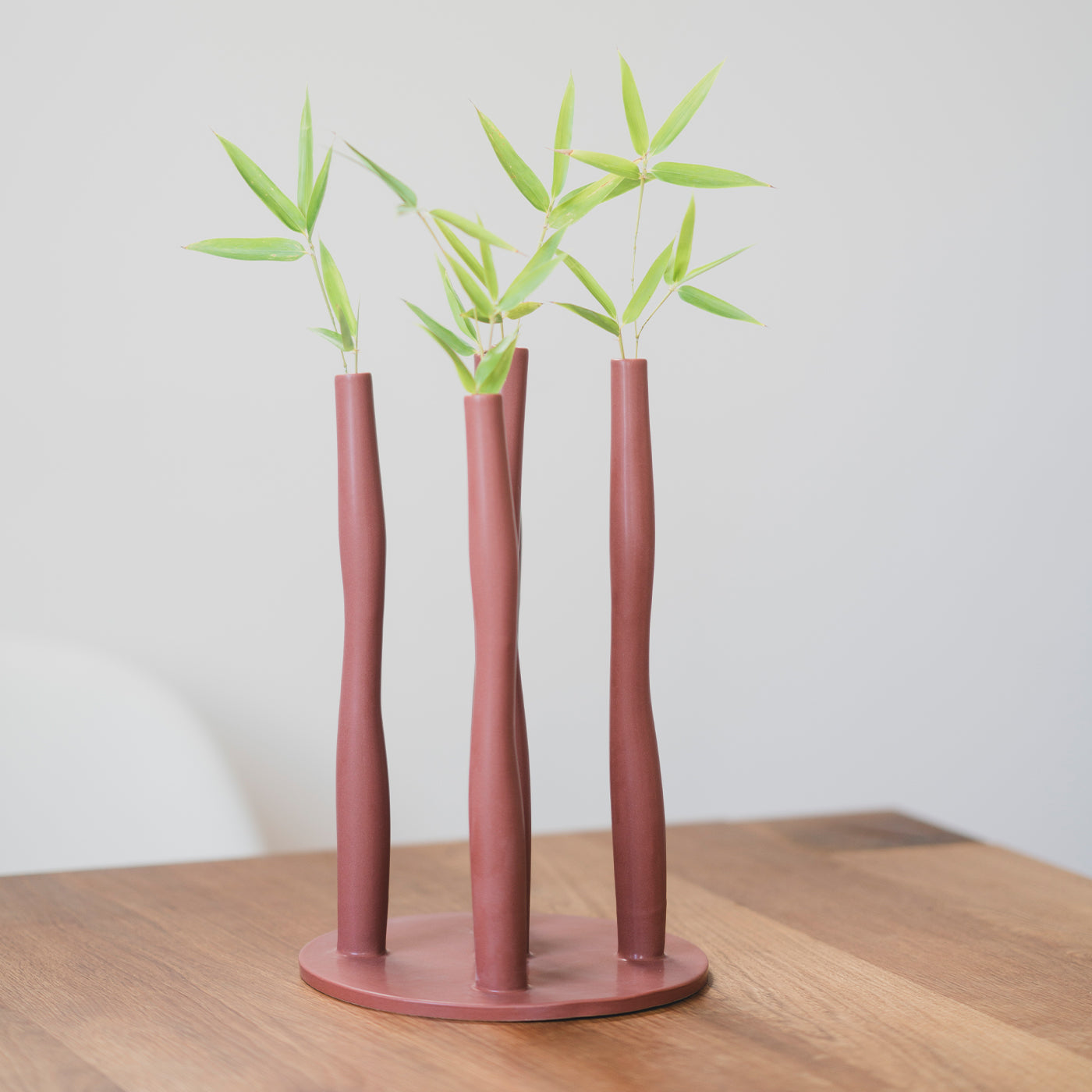 Red Round Bamboo Forest vase - Alternative view 1