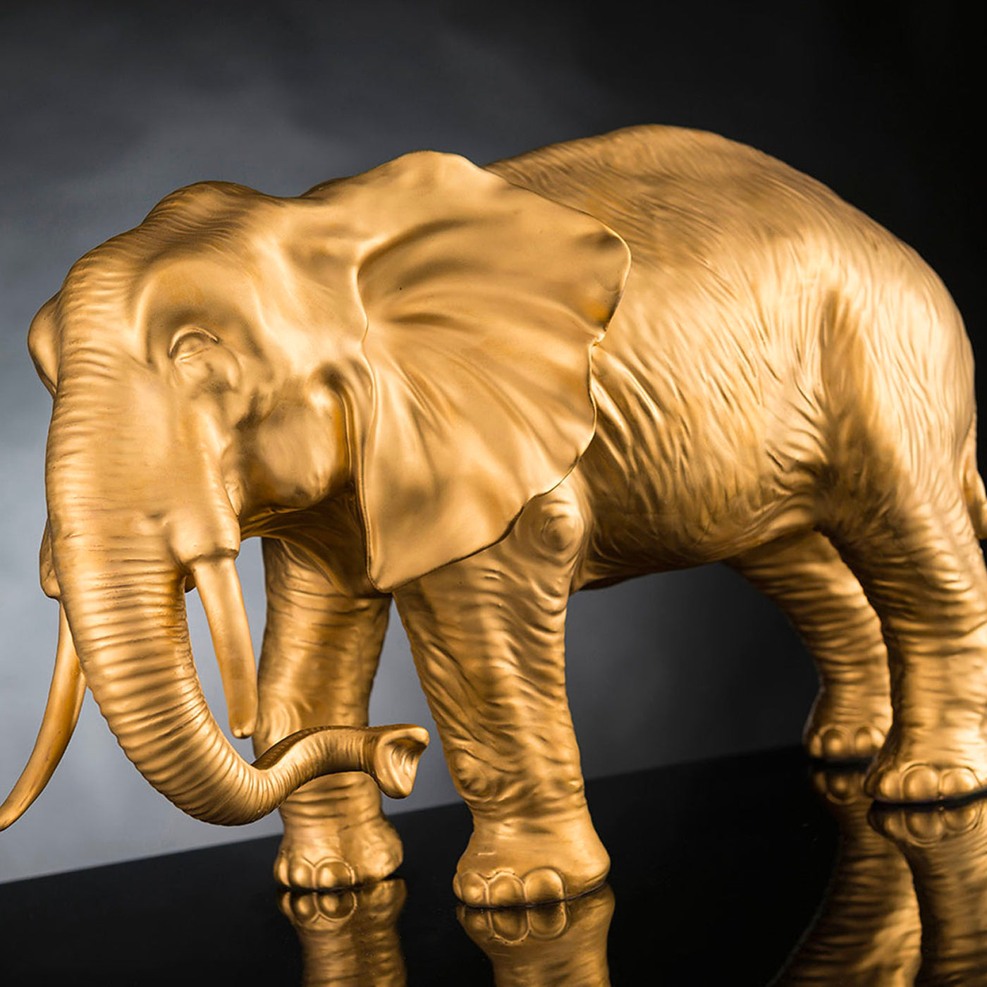 African Father Elephant-Shaped Golden Sculpture - Alternative view 2