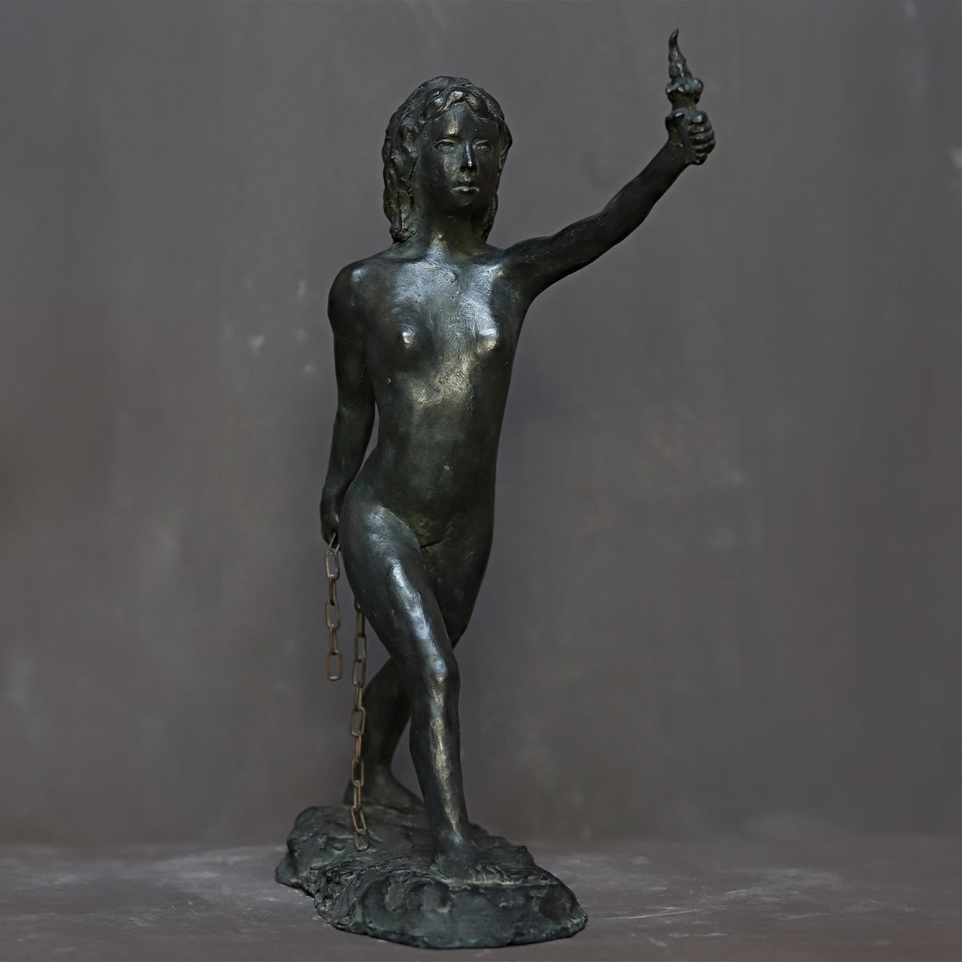 Libertà Bronzed Sculpture - Alternative view 2