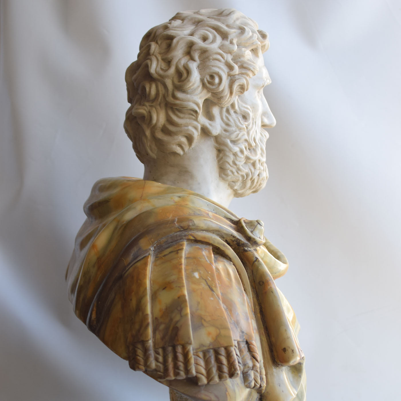 Emperor Antoninus Pius Marble Bust - Alternative view 2