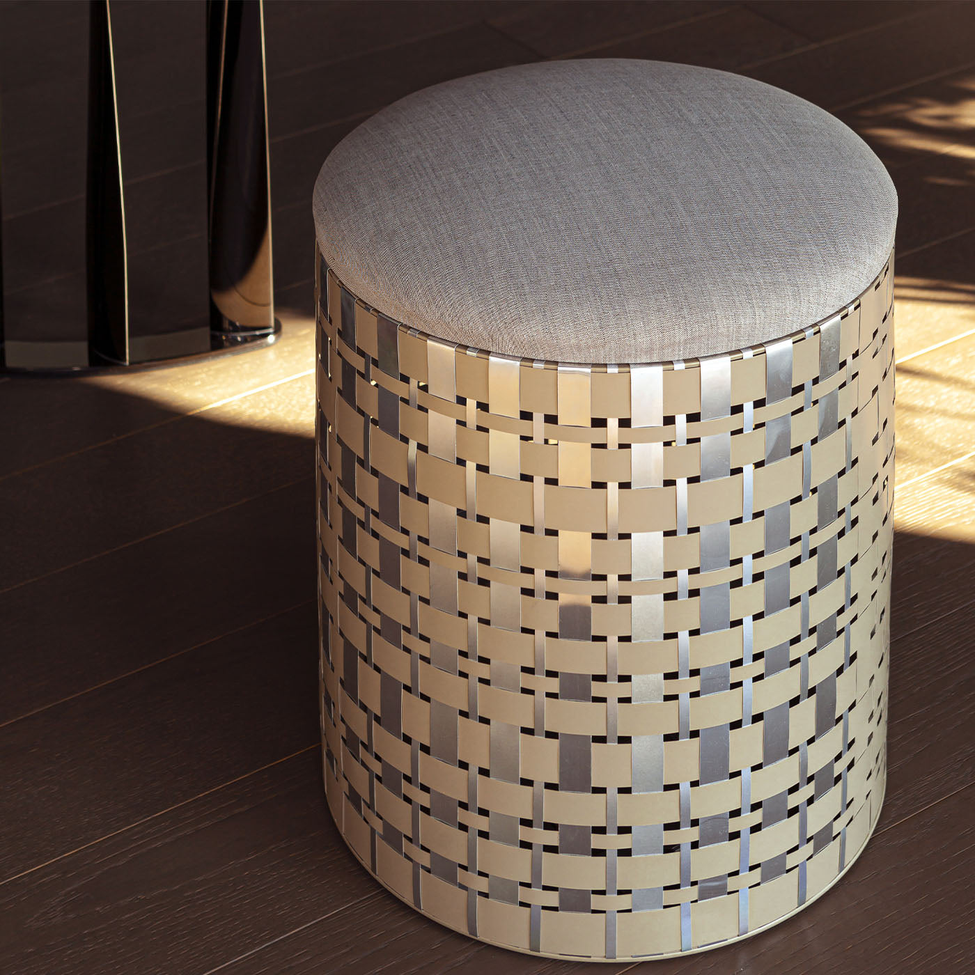 Nimbus 40 Cylindrical Champagne Aluminum Pouf - Alternative view 2