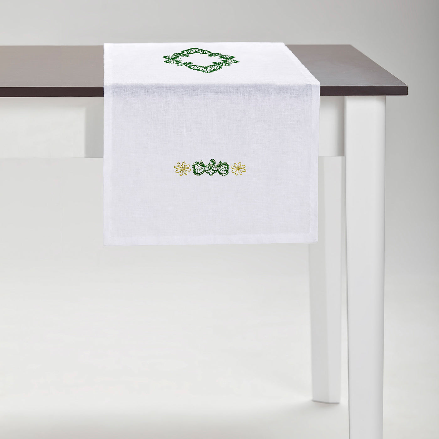 Rinascimento Green-Embroidered White Linen Table Runner - Alternative view 1