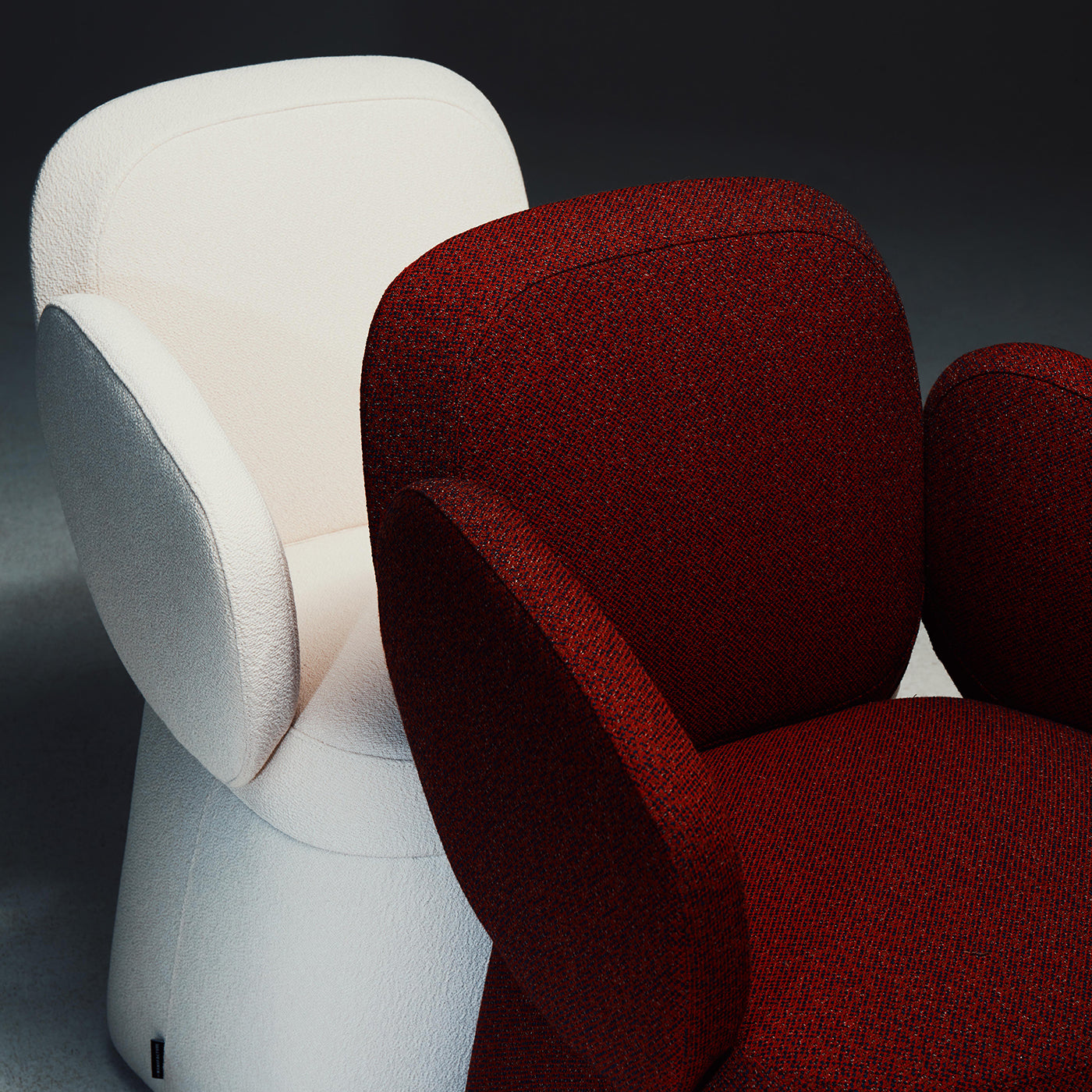 Sassi Red Chair by Atelier Oï - Alternative view 1
