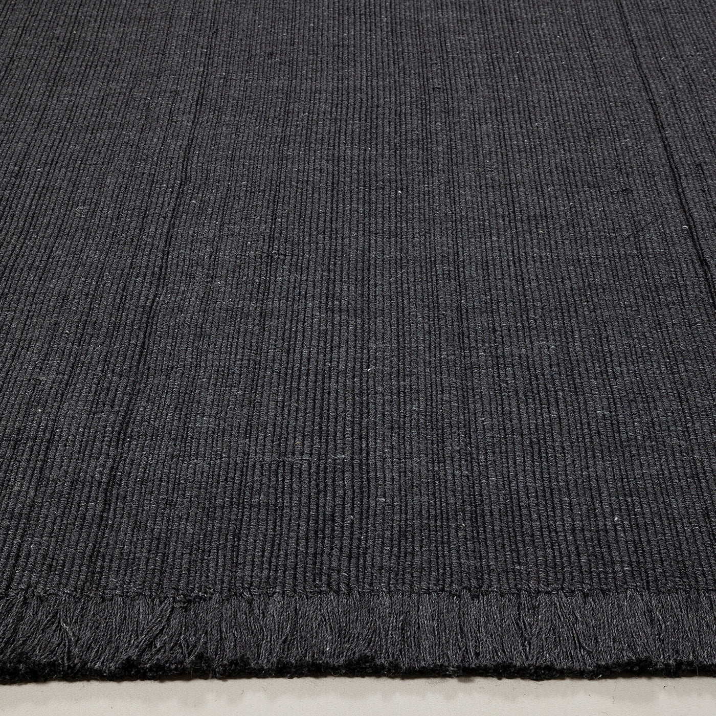 Pierre Charcoal Recycled PET In&Outdoor Rug by Carlotta Fortuna - Alternative view 5