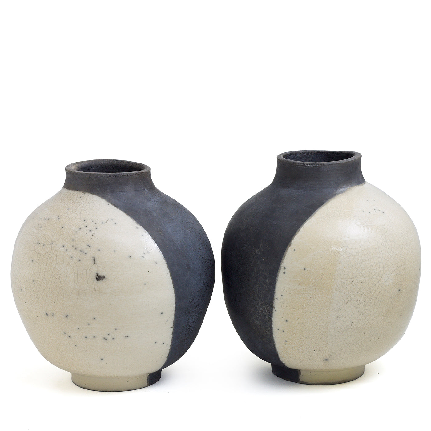 Set of 2 SHADOW SCULPTURE Vases - Alternative view 2