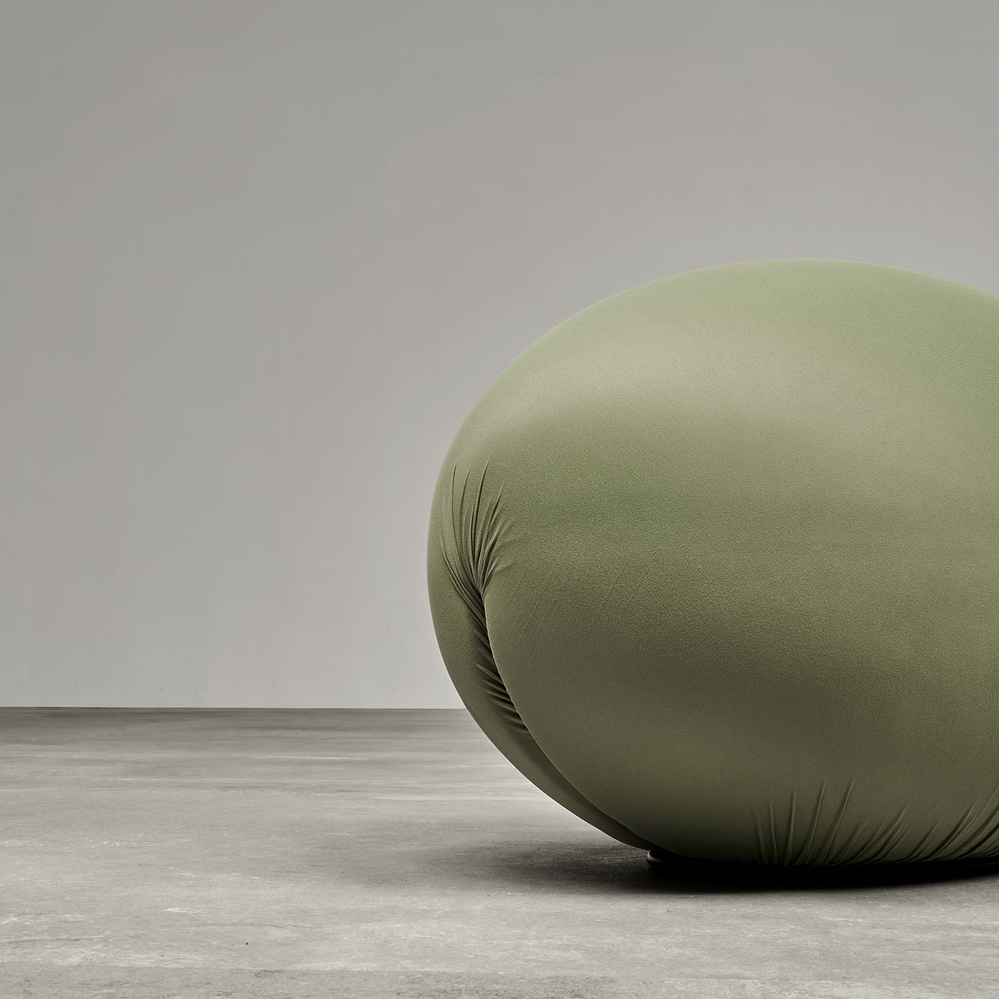 Tato Green Technical Fabric Pouf by Denis Santachiara - Alternative view 1