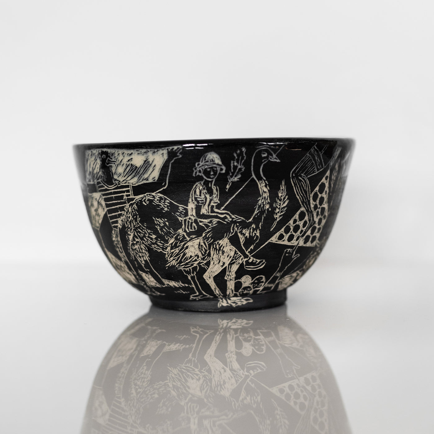 Lo Struzzo Black and Beige Grès Decorative Bowl - Alternative view 1