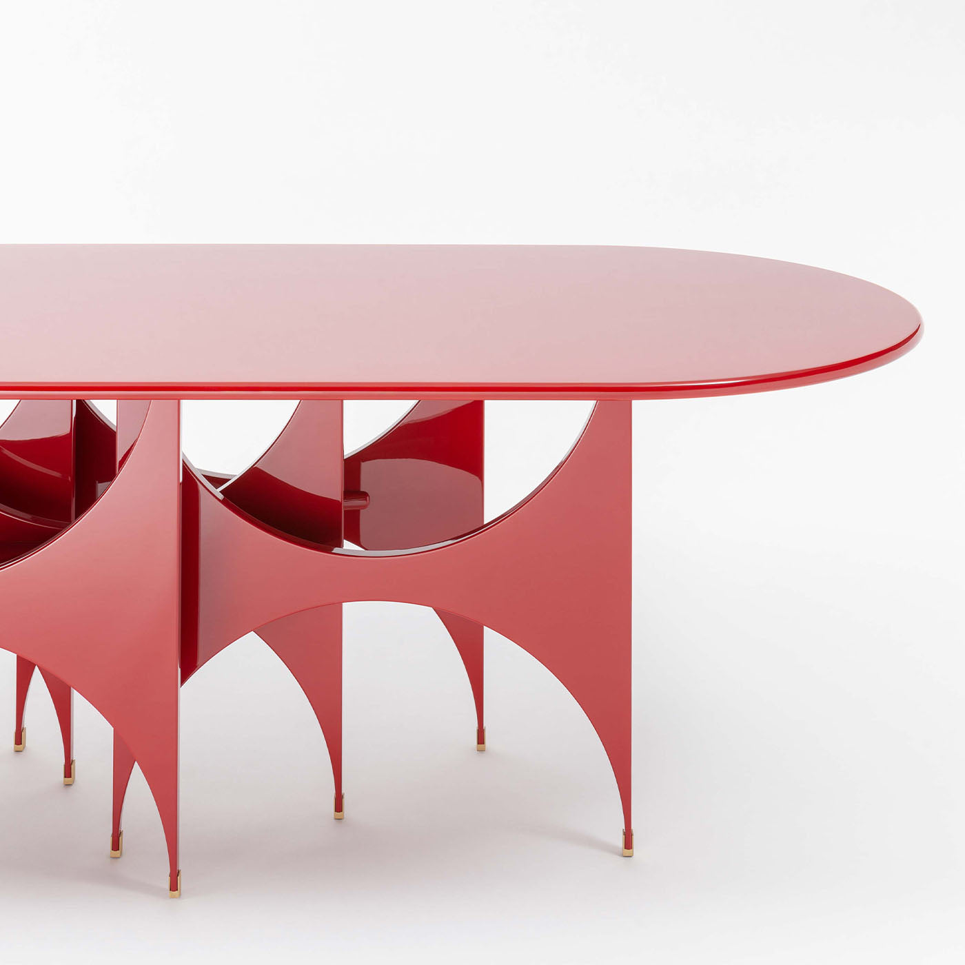Butterfly Red Dining Table - Alternative view 2