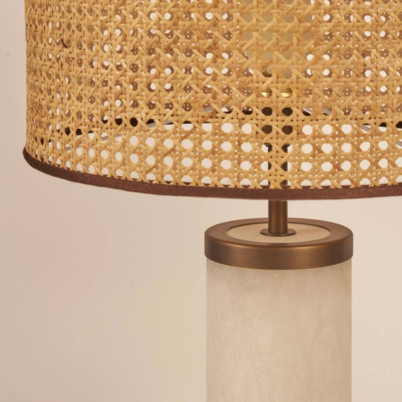 Lámpara de mesa "Hortensia" de alabastro retroiluminada - Vista alternativa 1