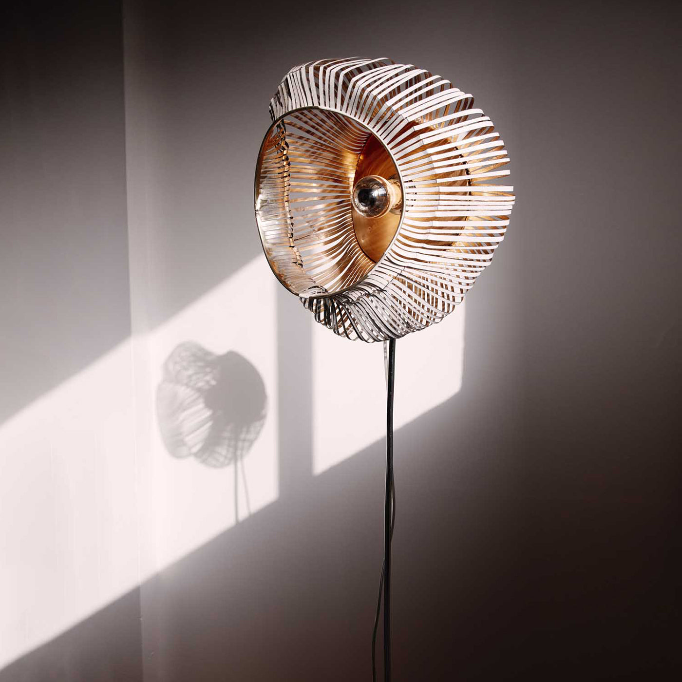 Fuga Floor lamp by Nadja Galli Zugaro - Alternative view 4