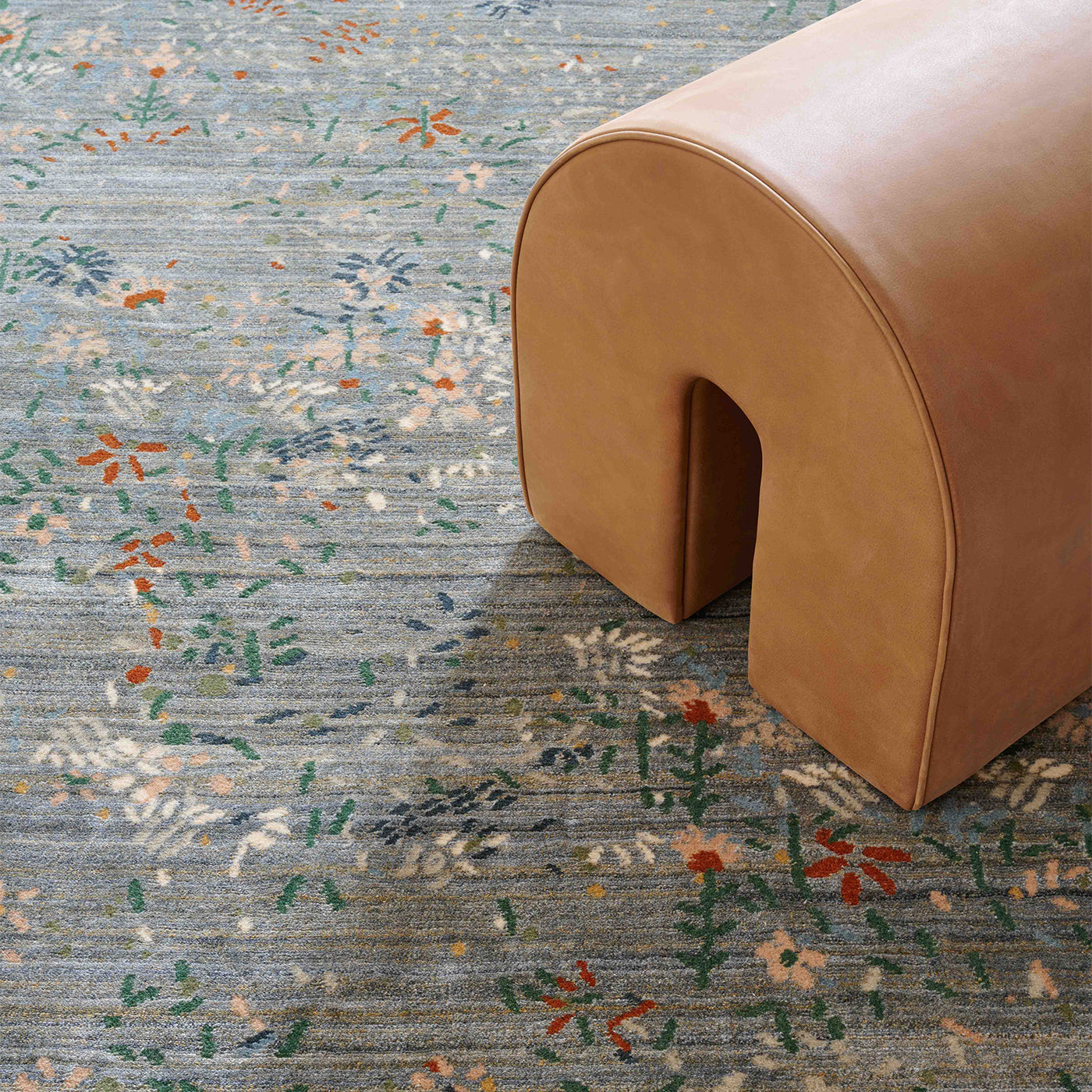 Giardino Light Wool and Viscose Rug by Carlotta Fortuna - Alternative view 4