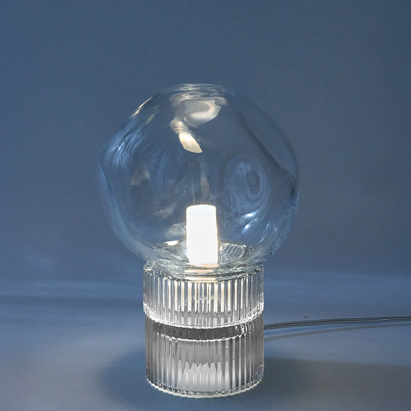 Tello Nuvola Clear Crystal Table Lamp - Alternative view 2