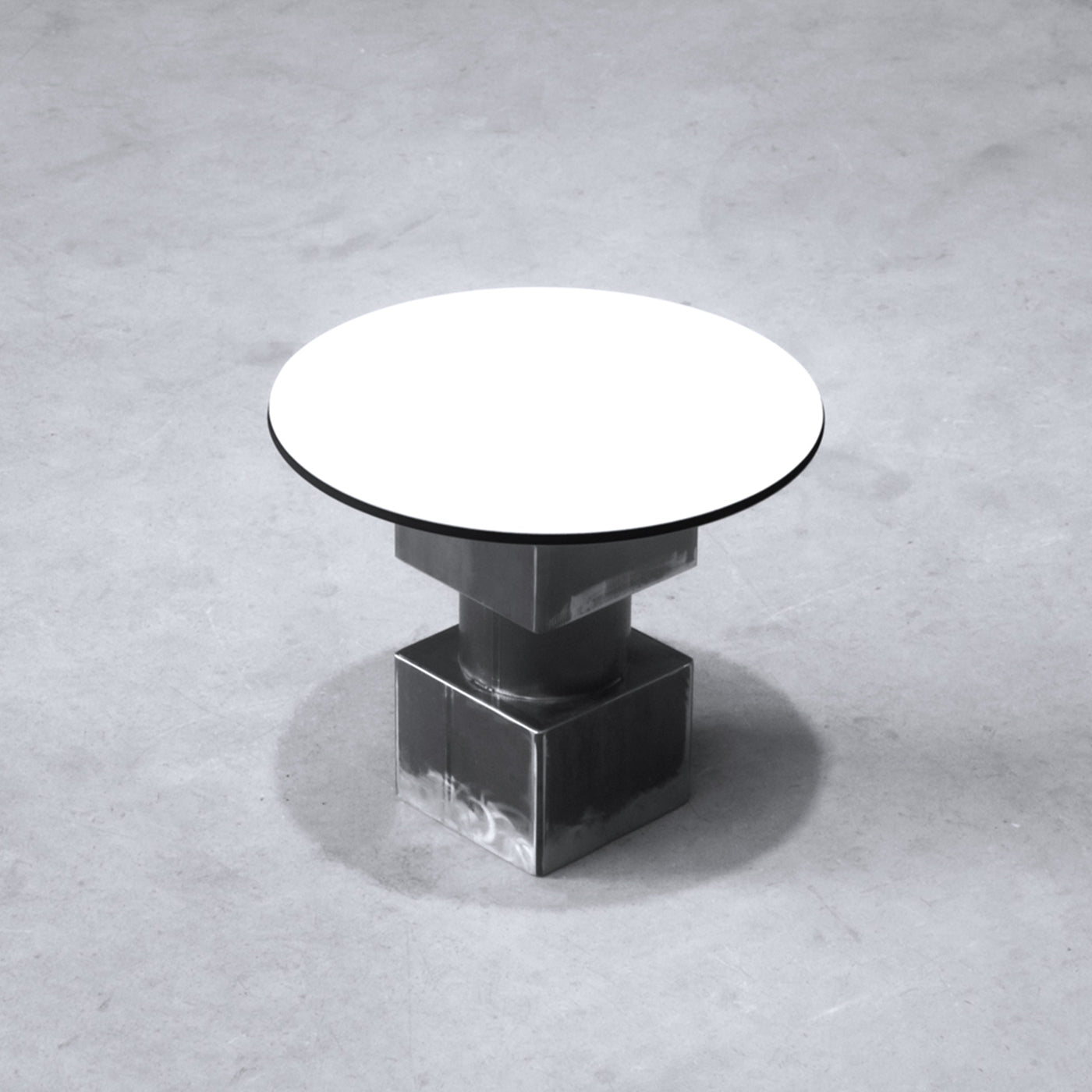 T-ST01 Low Side Table - Alternative view 1