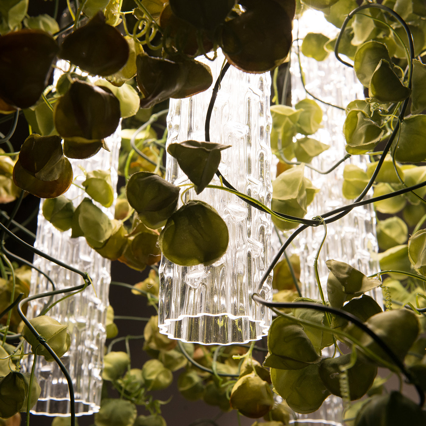 Flower Power Small Physalis Chandelier - Alternative view 3