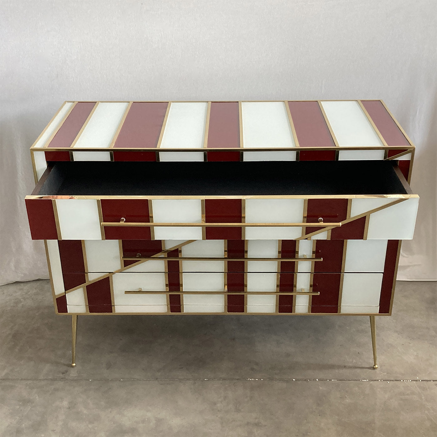 Red and White Dresser - Alternative view 3