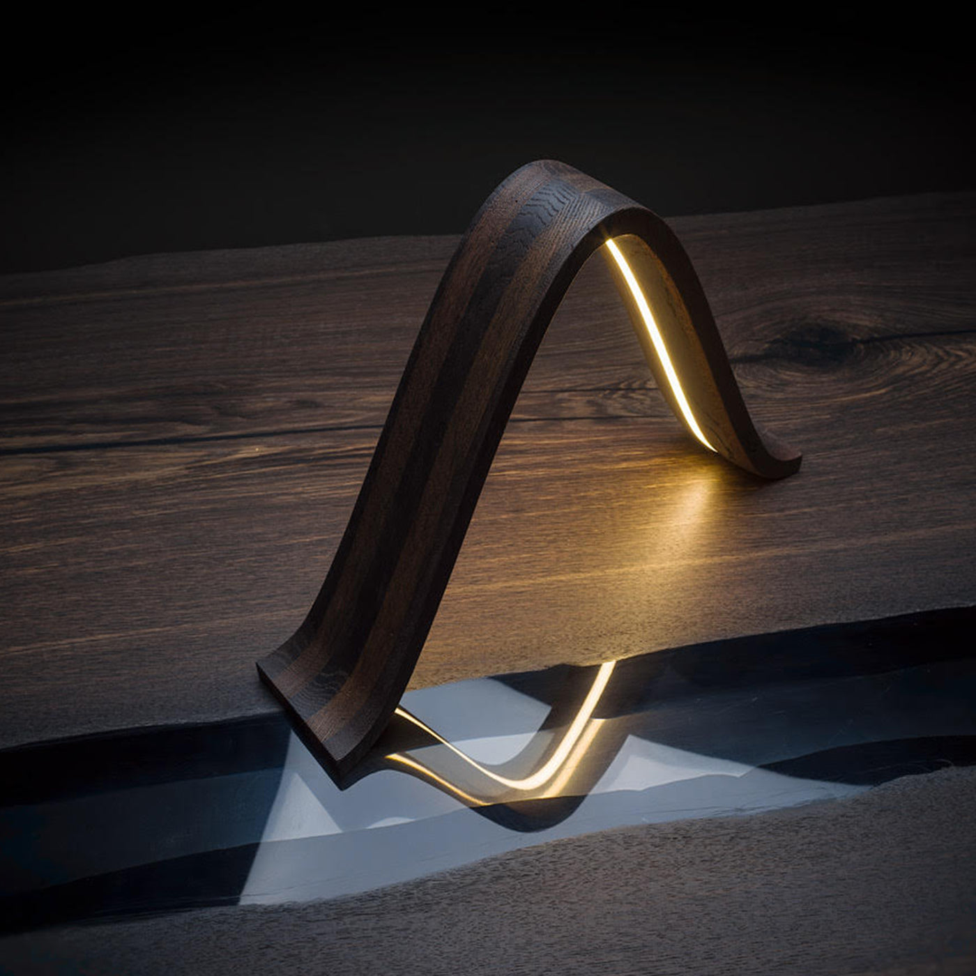 Lámpara de sobremesa de madera fósil Lambda Light - Vista alternativa 3