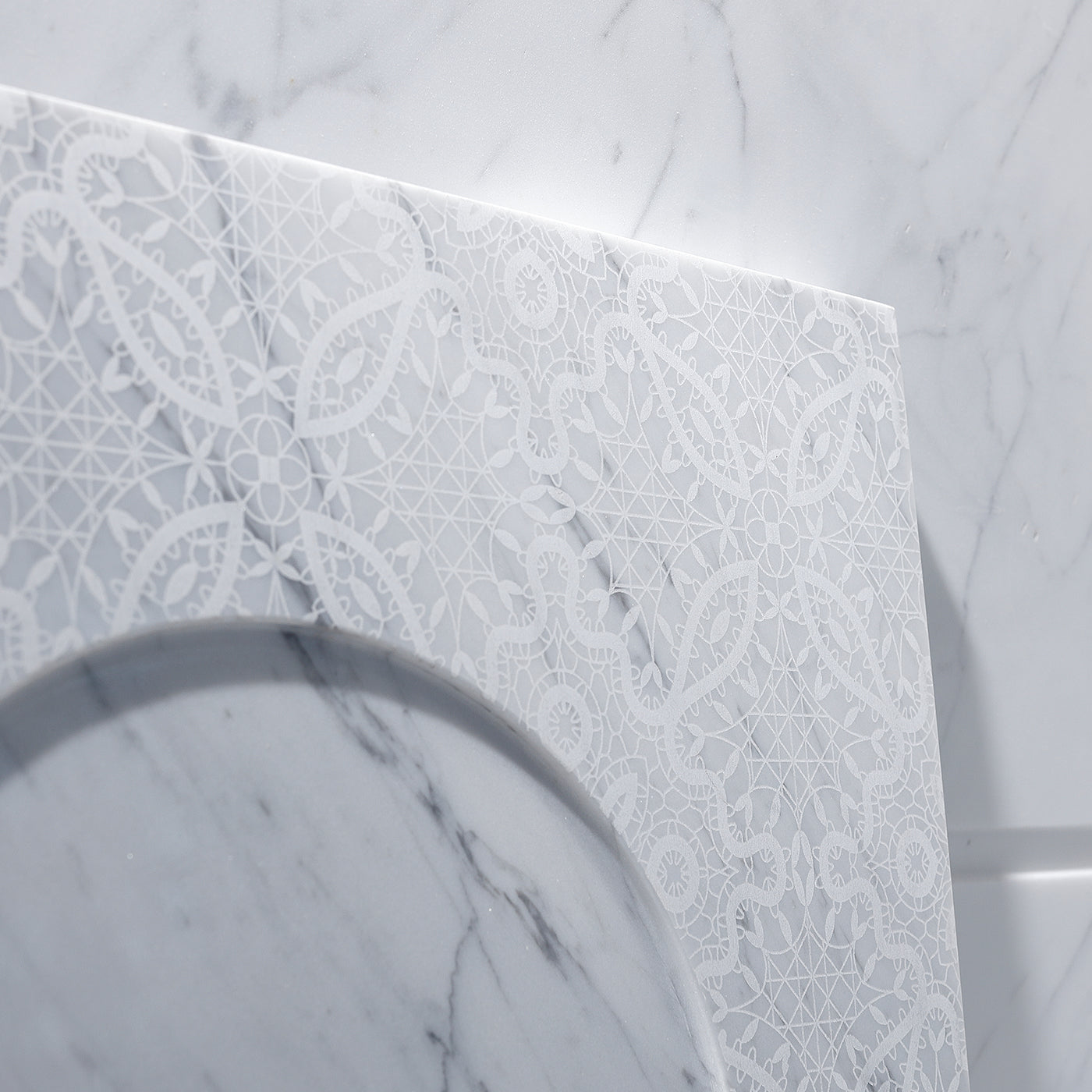 Venezia White Carrara Marble Q Plate - Alternative view 3