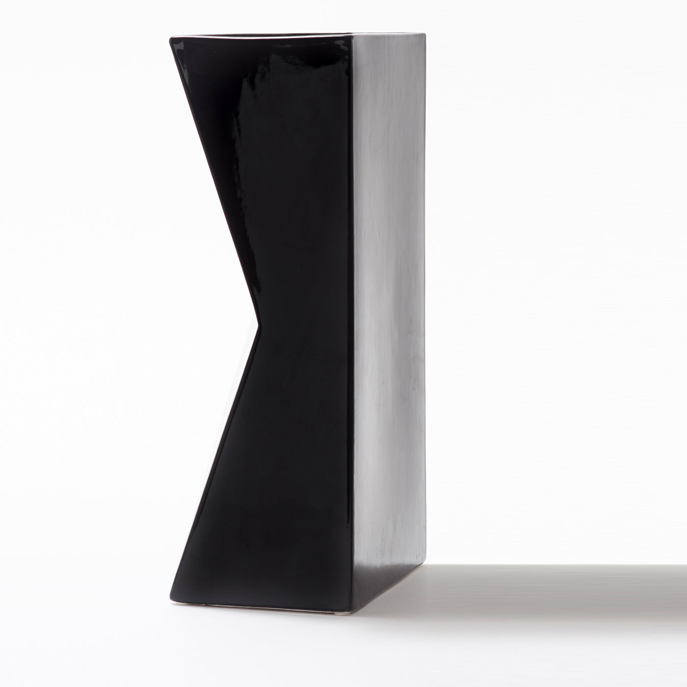 Schwarze Verso-Vase von Antonio Saporito - Alternative Ansicht 2