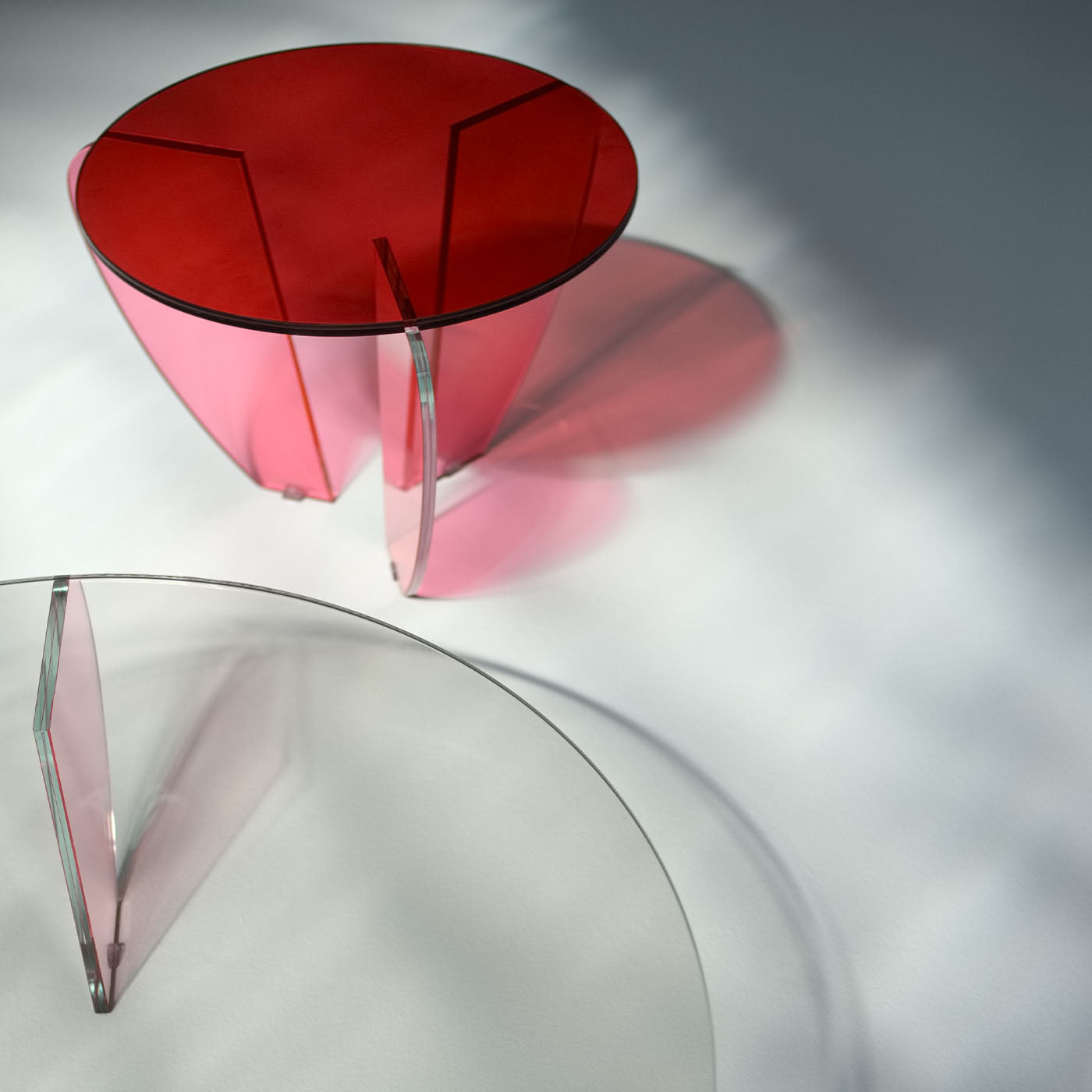 Teo Petite table d'appoint colorée par Andrea Petterini - Vue alternative 2