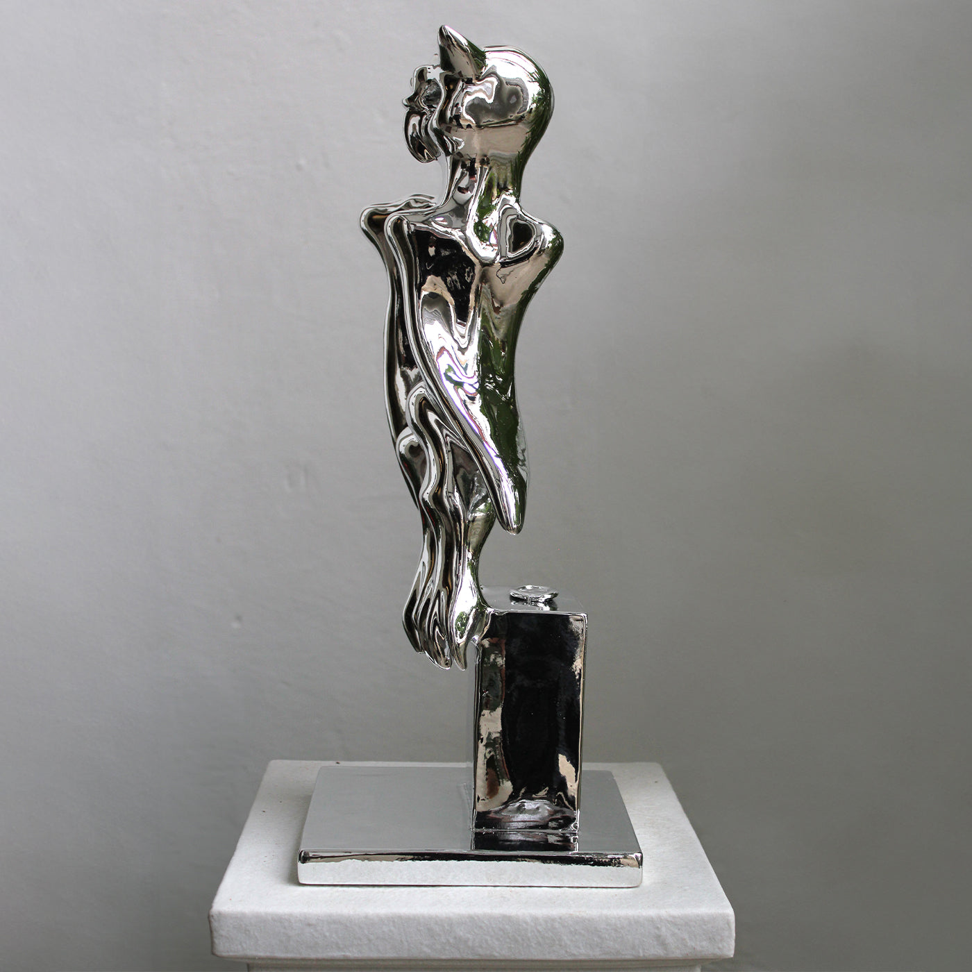 Escultura PoPOwl de plata  - Vista alternativa 2