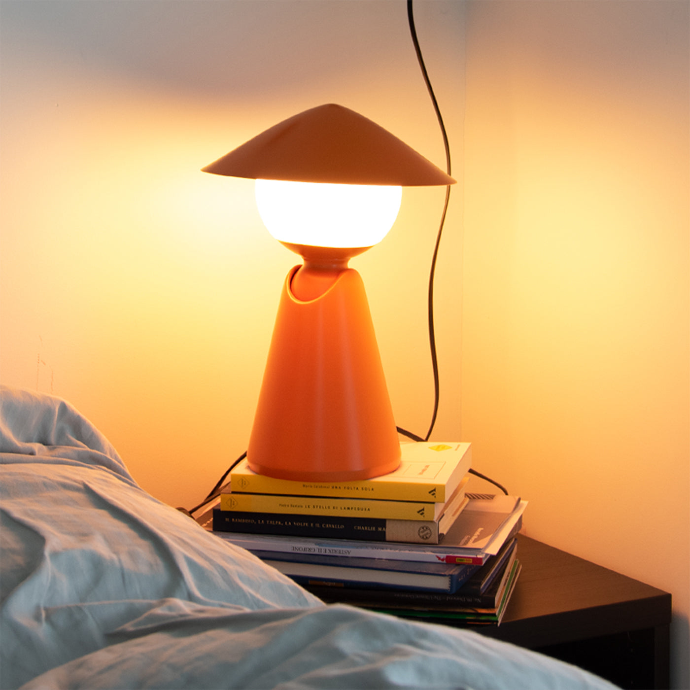 Big Puddy Orange Table Lamp by Albore Design - Alternative view 1