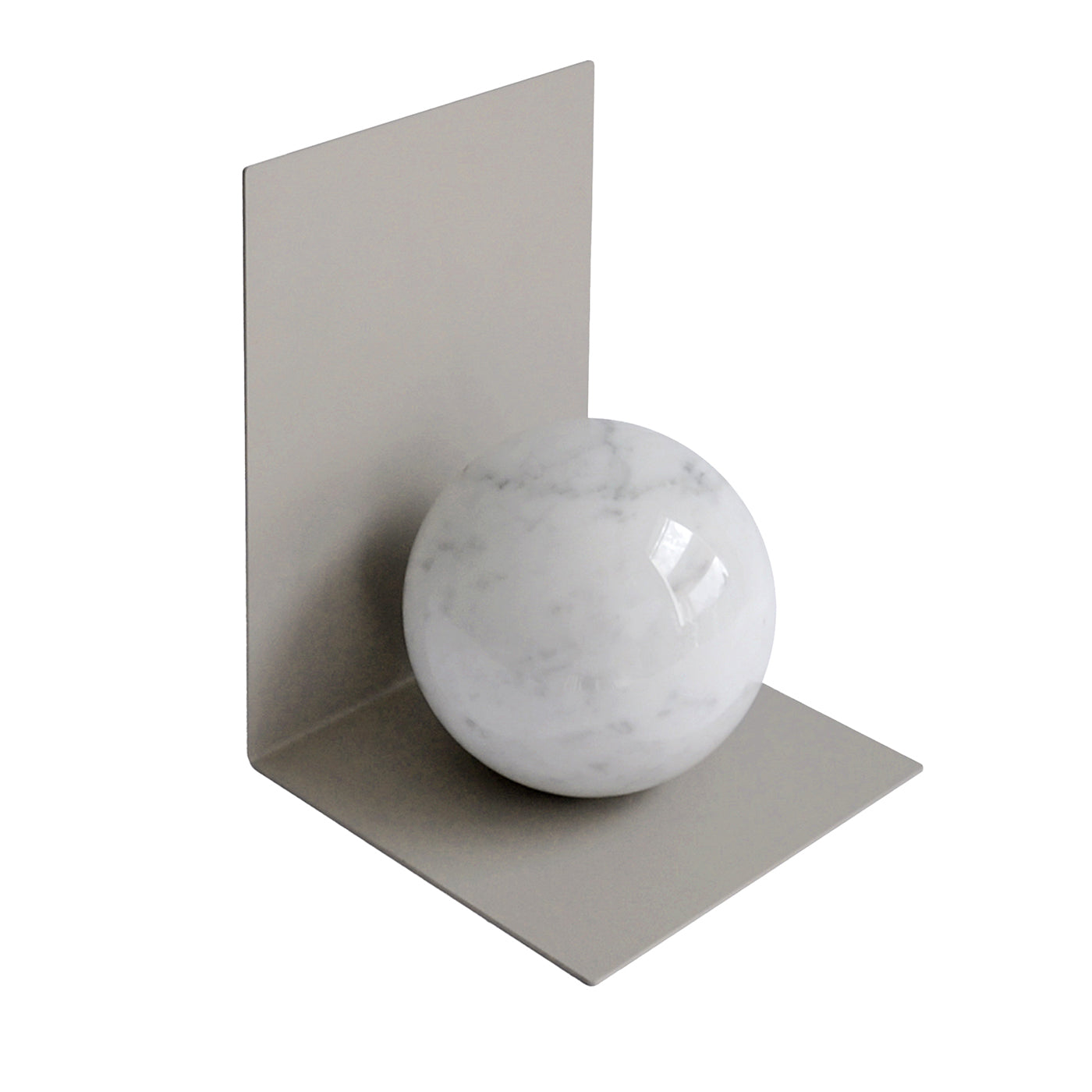 Fermalibro in marmo bianco di Carrara con sfera - Vista principale