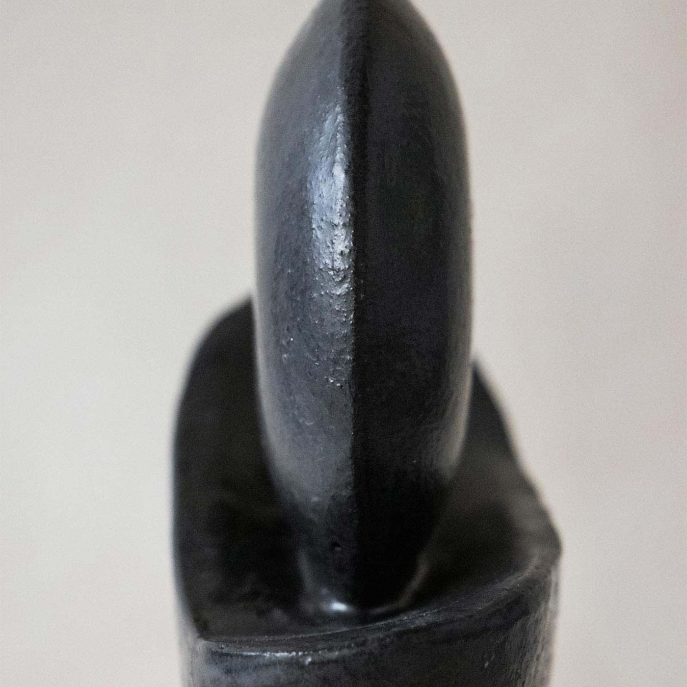Luna Nuova I Black Stoneware Sculpture - Alternative view 2
