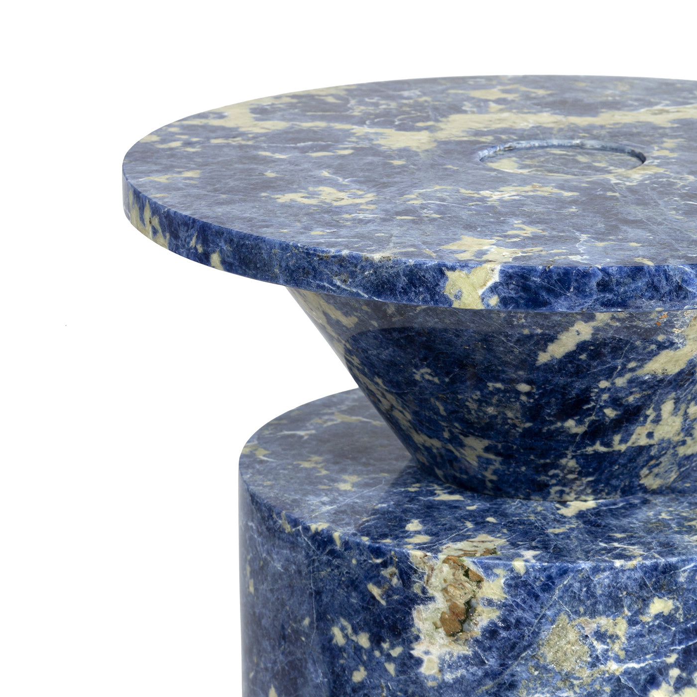 Totem aus blauem Sodalith-Marmor von Karen Chekerdjian - Alternative Ansicht 2