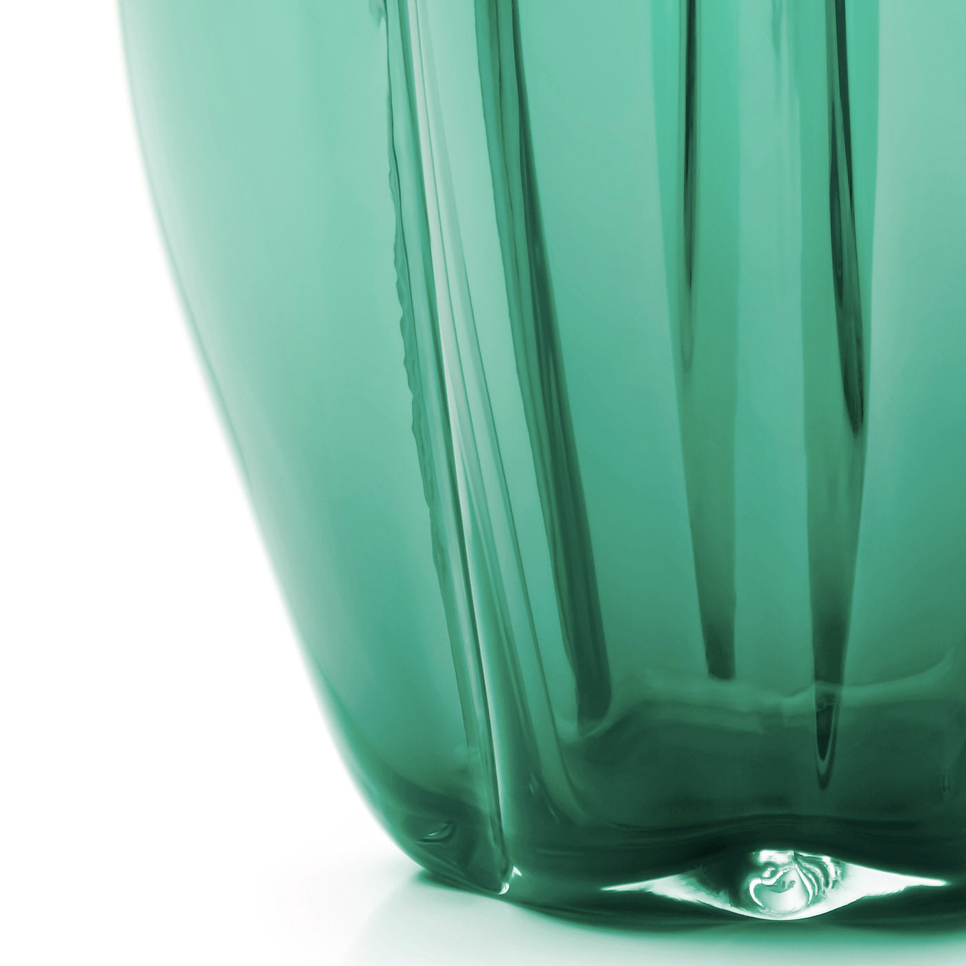 Petalo Emerald Green Small Vase - Alternative view 2