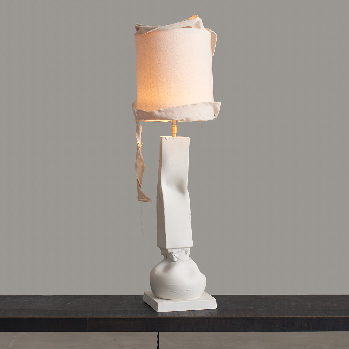 Nove+Crespano Sand White Ceramic Fringed Table Lamp - Alternative view 1