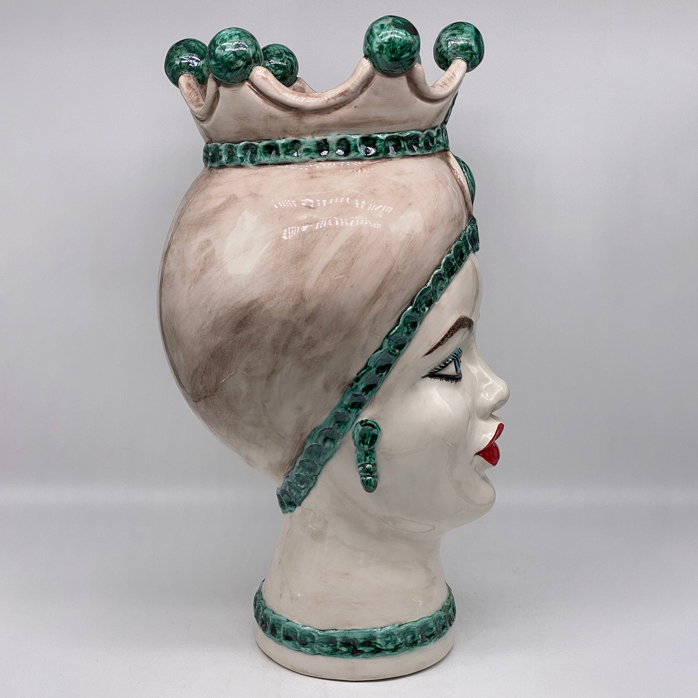 Luis Giant Lady Green Spheres Moor's Head Vase - Alternative view 2