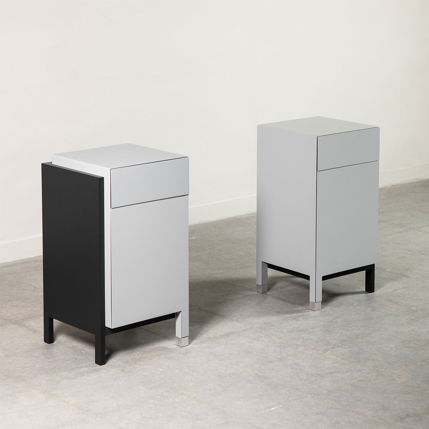 Matte Gray And Black Lacquered Wood Nightstand - Alternative view 5