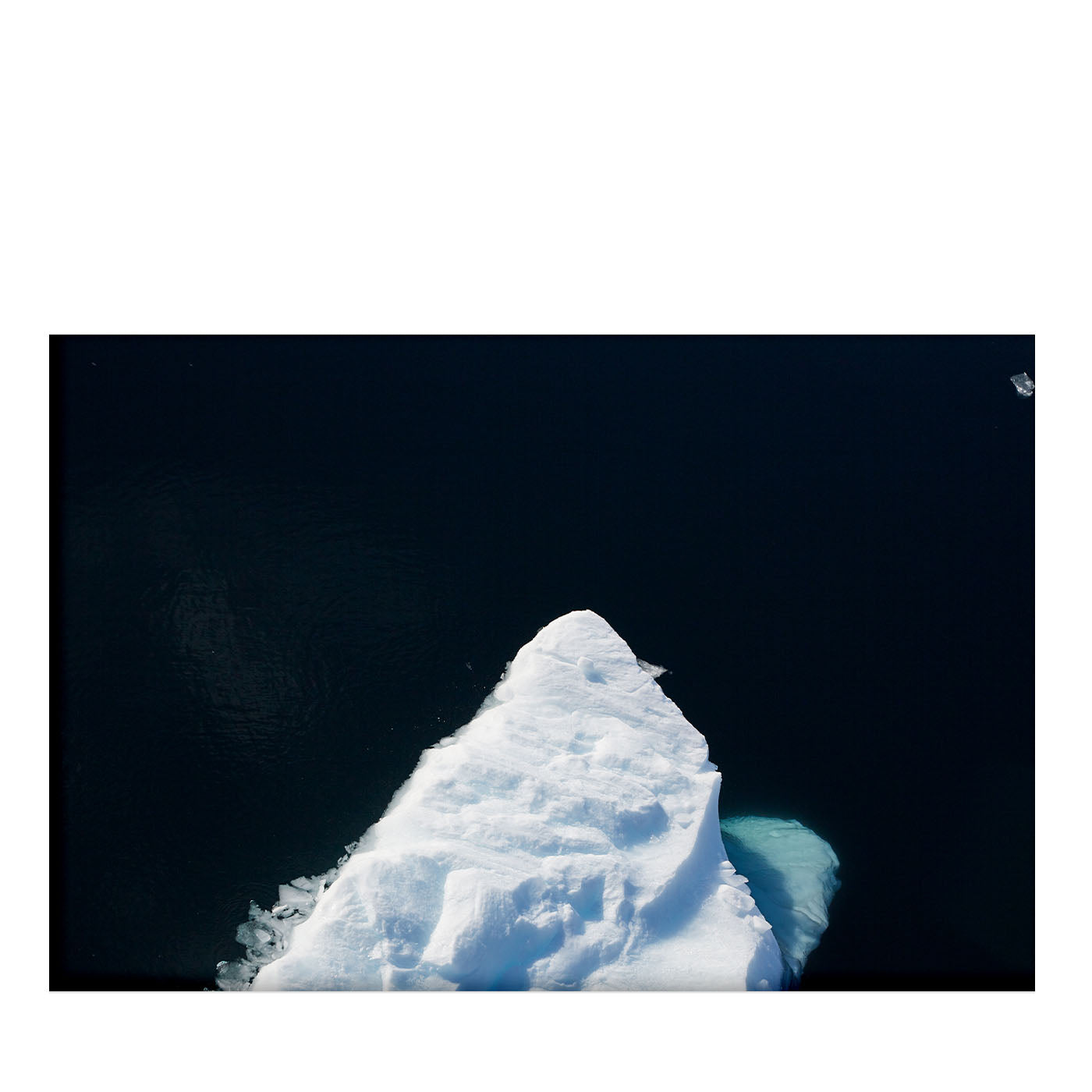 Fotografía de la cabeza de un iceberg - Vista principal